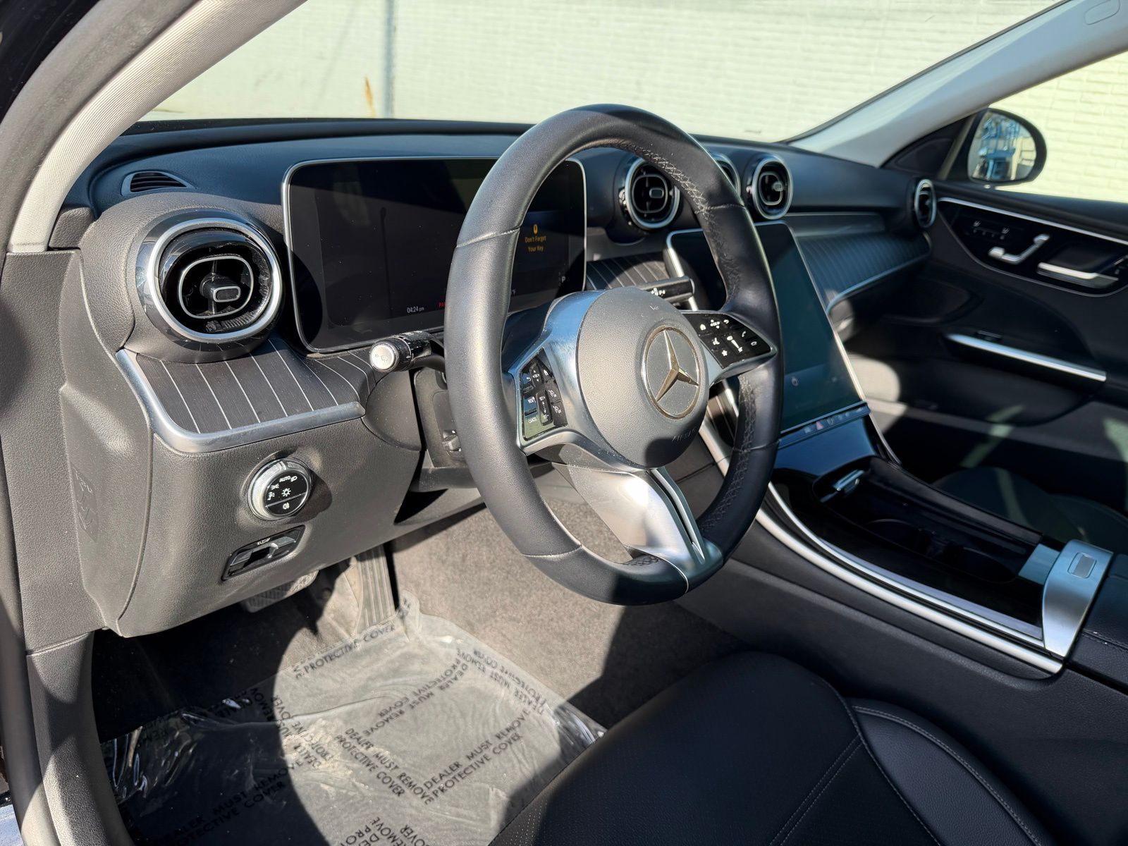 2022 Mercedes-Benz C-Class thumbnail 17