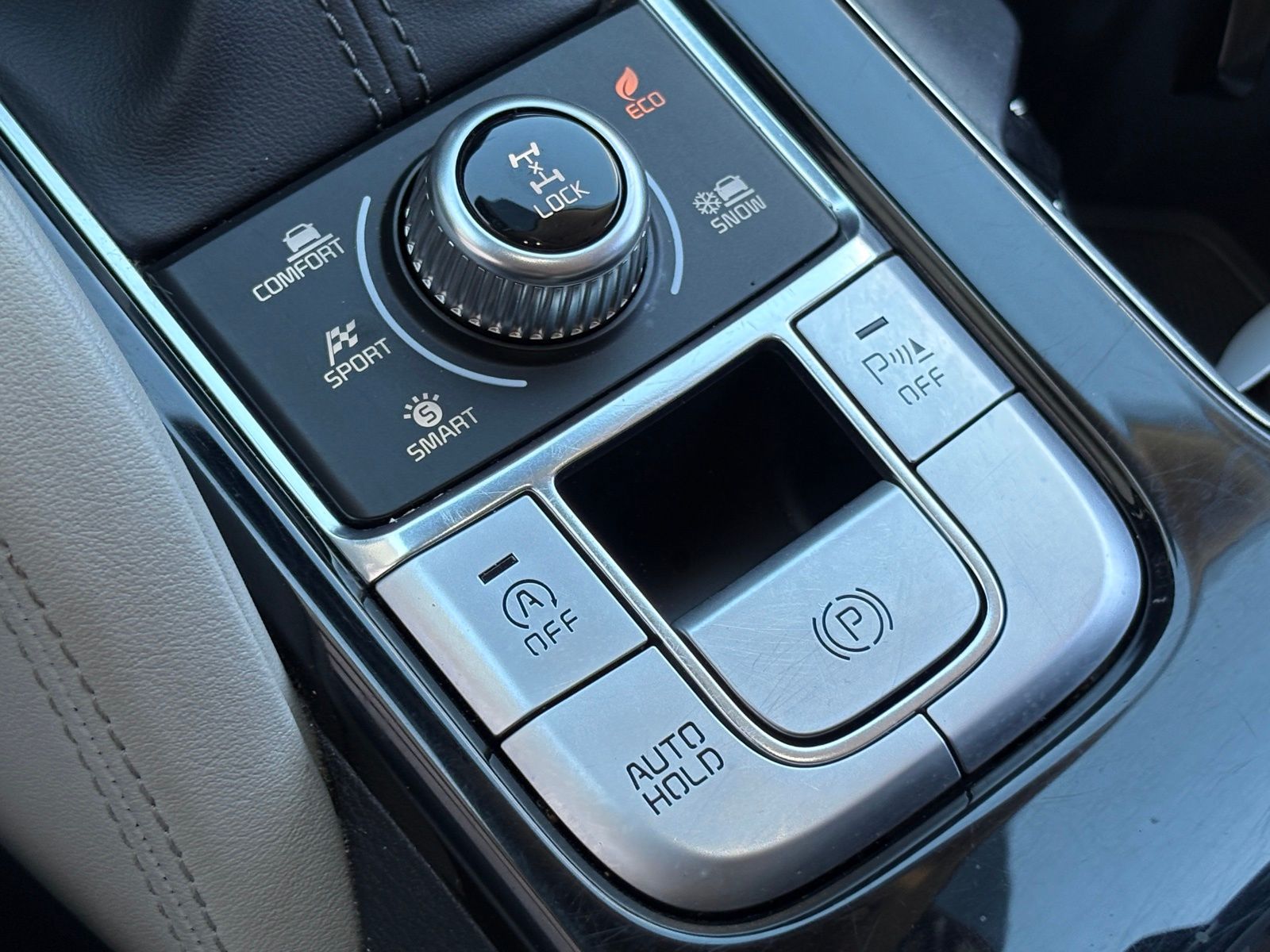 2021 Kia Telluride thumbnail 25