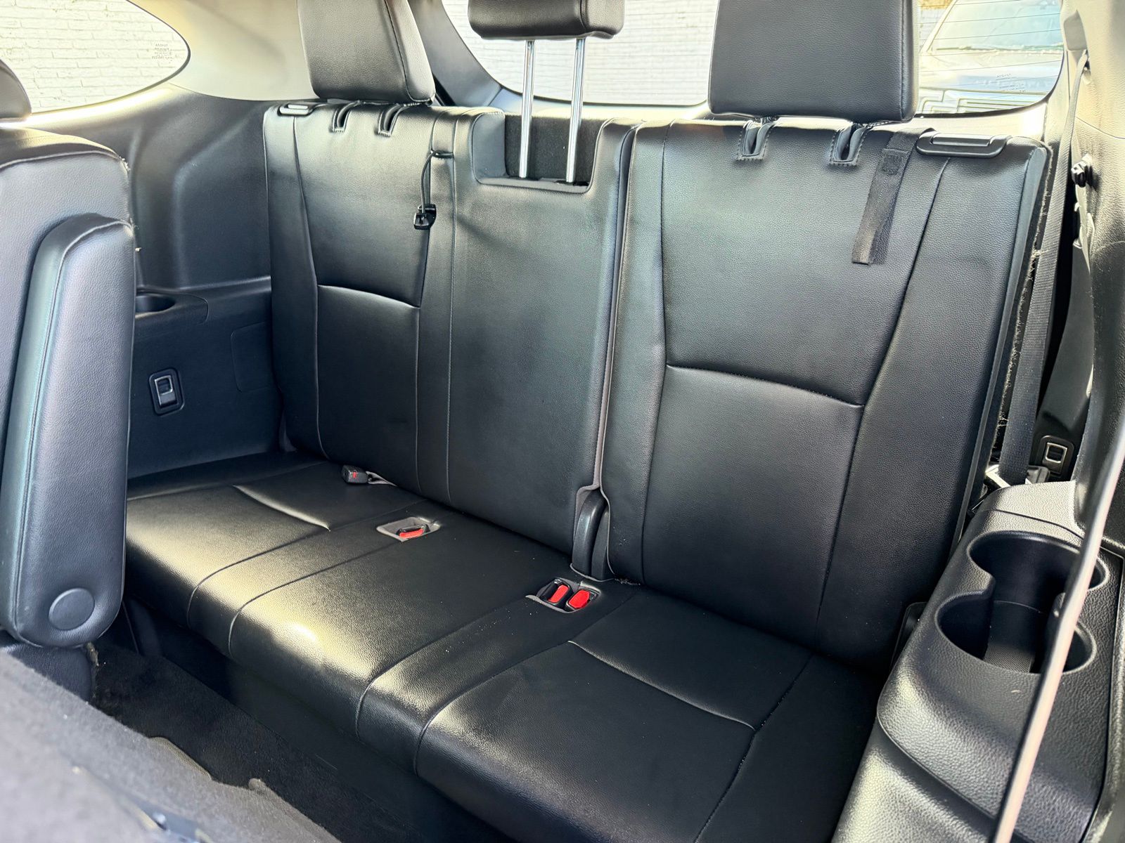 2020 Toyota Highlander thumbnail 24