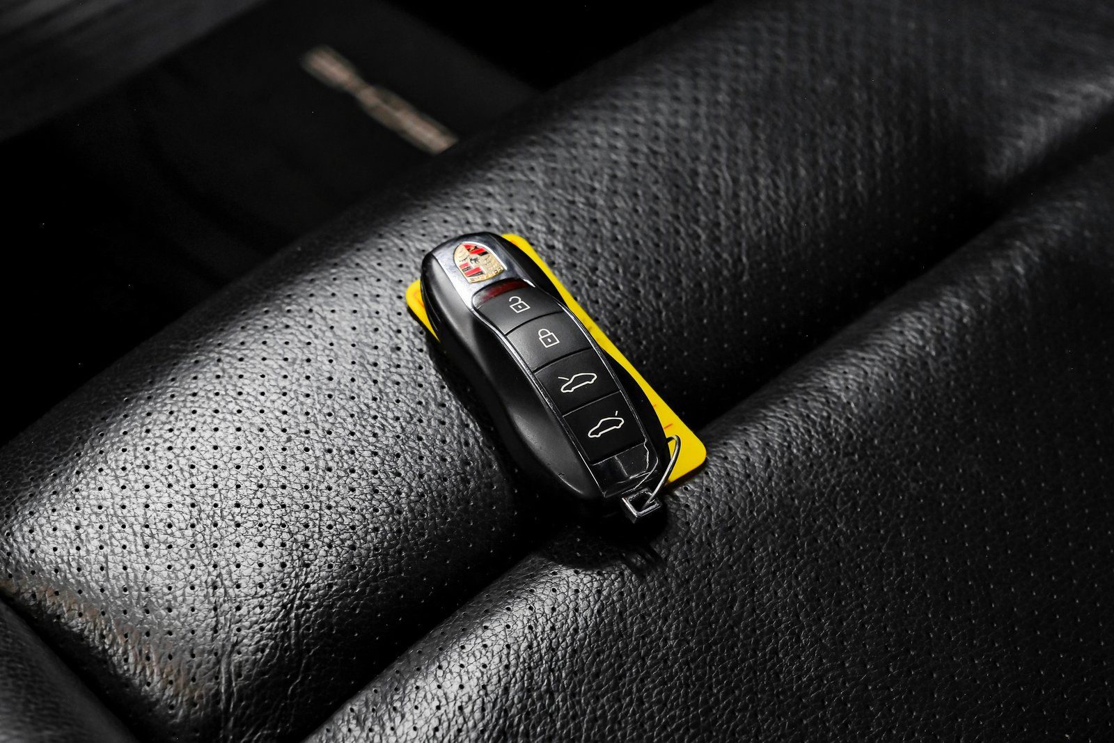 2022 Porsche 718 Cayman thumbnail 55