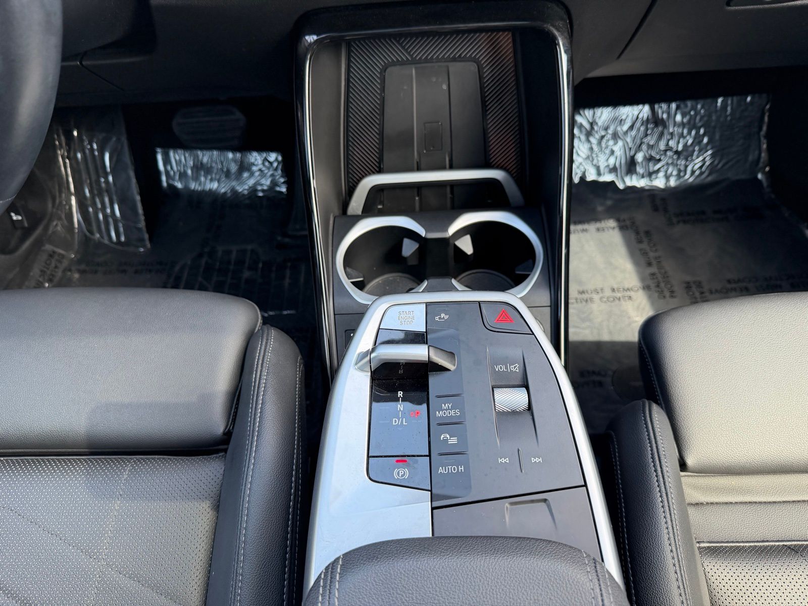 2023 BMW X1 28i - Photo 16