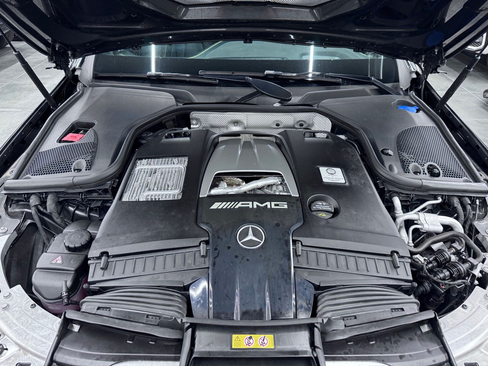 2021 Mercedes-Benz AMG E 63 thumbnail 24