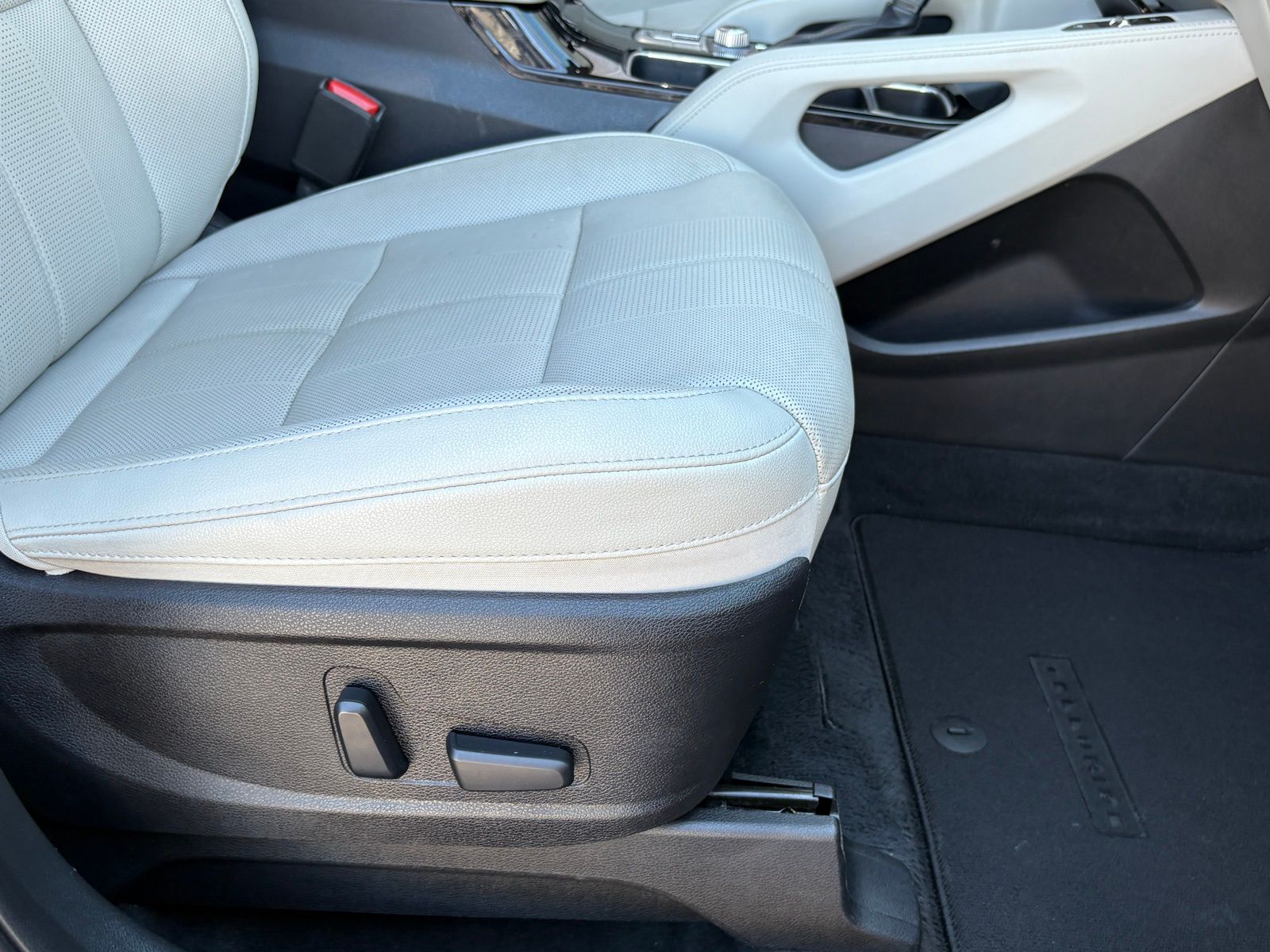 2021 Kia Telluride thumbnail 45