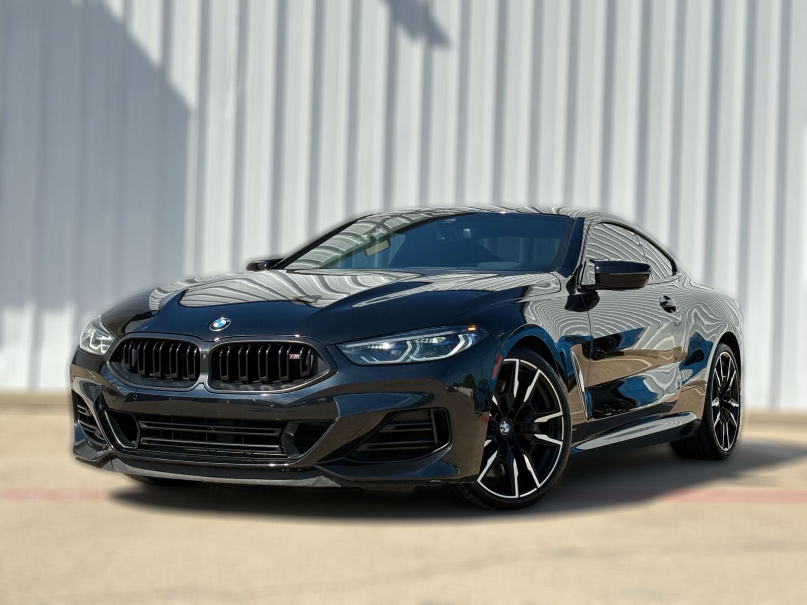 2023 BMW M850i - Image 2