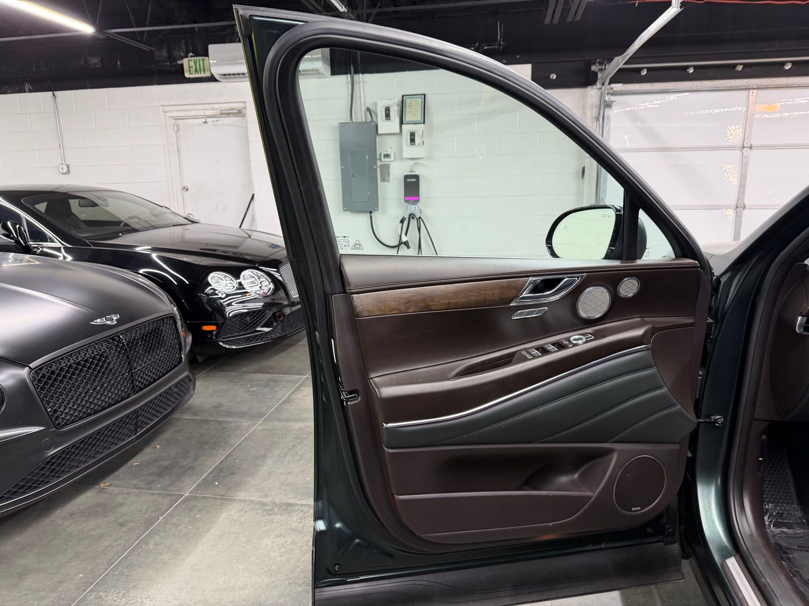 2023 Genesis GV80 thumbnail 22