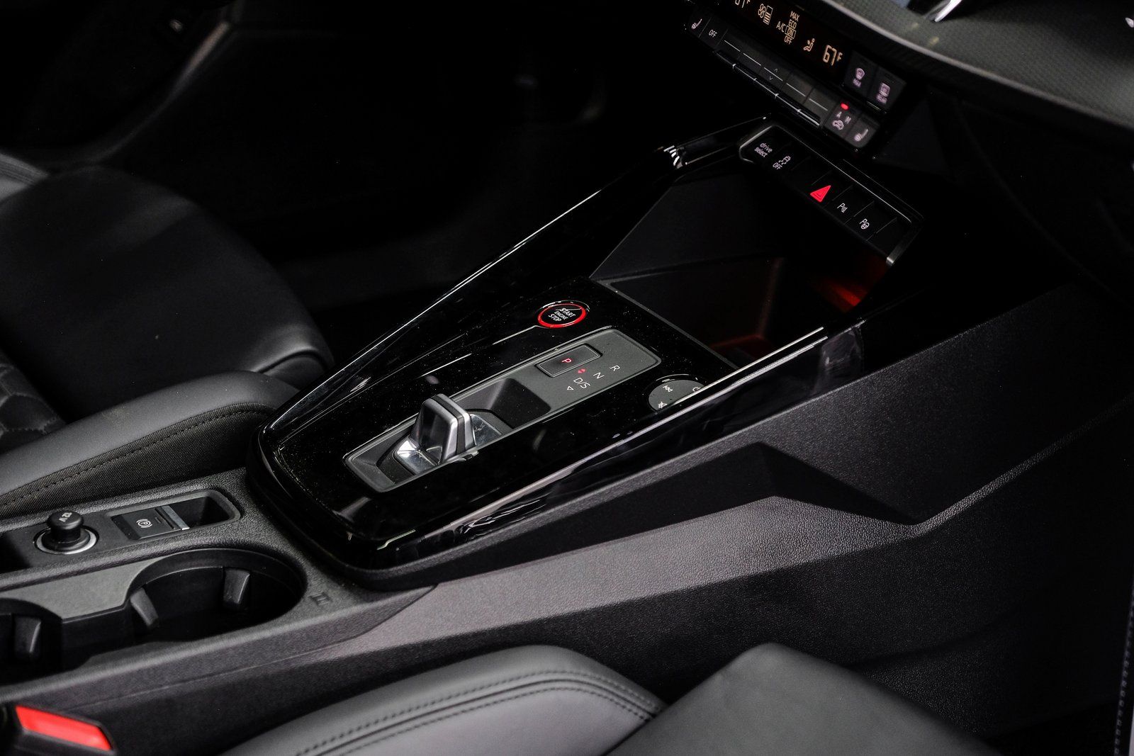 2024 Audi RS 3 Base - Photo 32