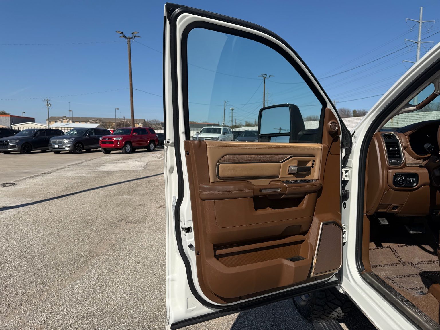 2024 Ram 2500 thumbnail 21