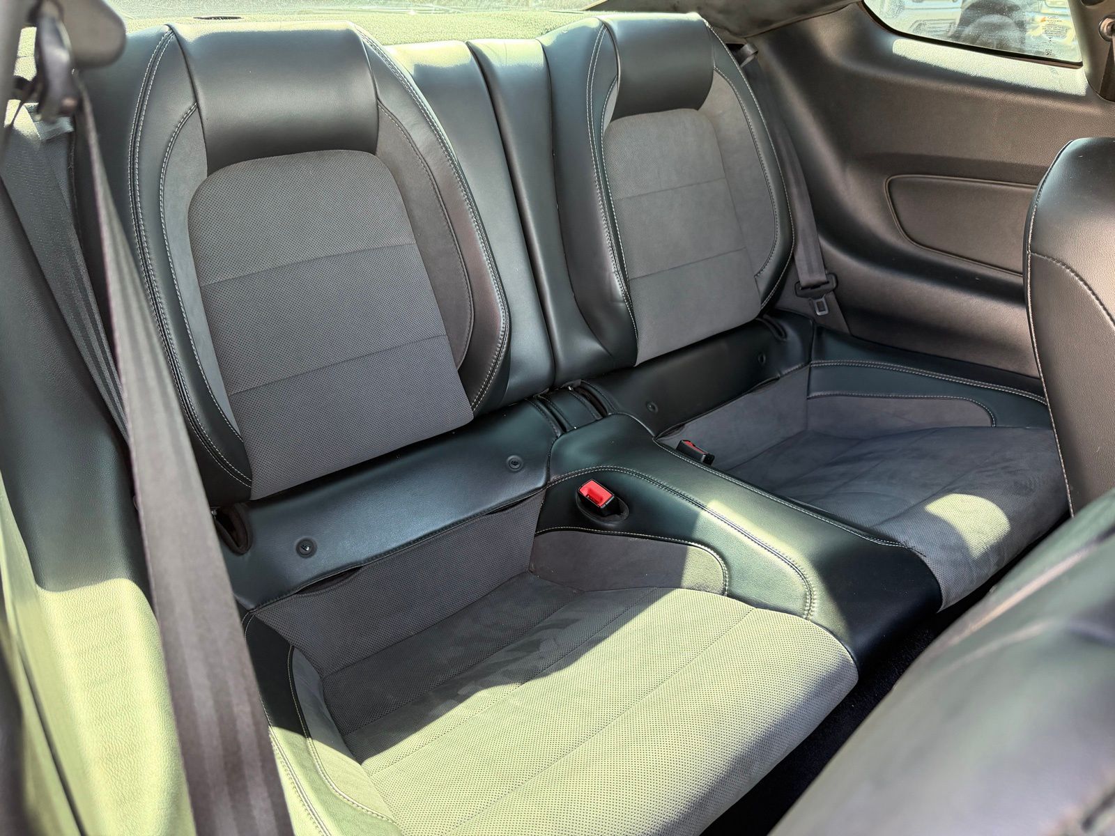 2020 Ford Mustang Shelby GT350 thumbnail 23