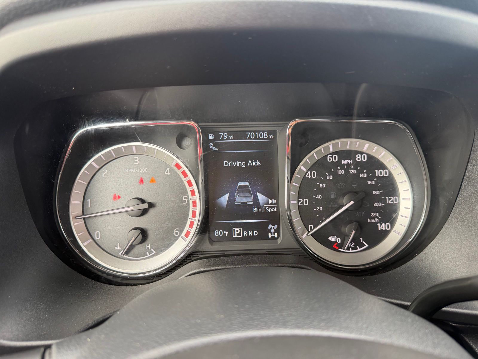 2018 Nissan Titan XD thumbnail 15