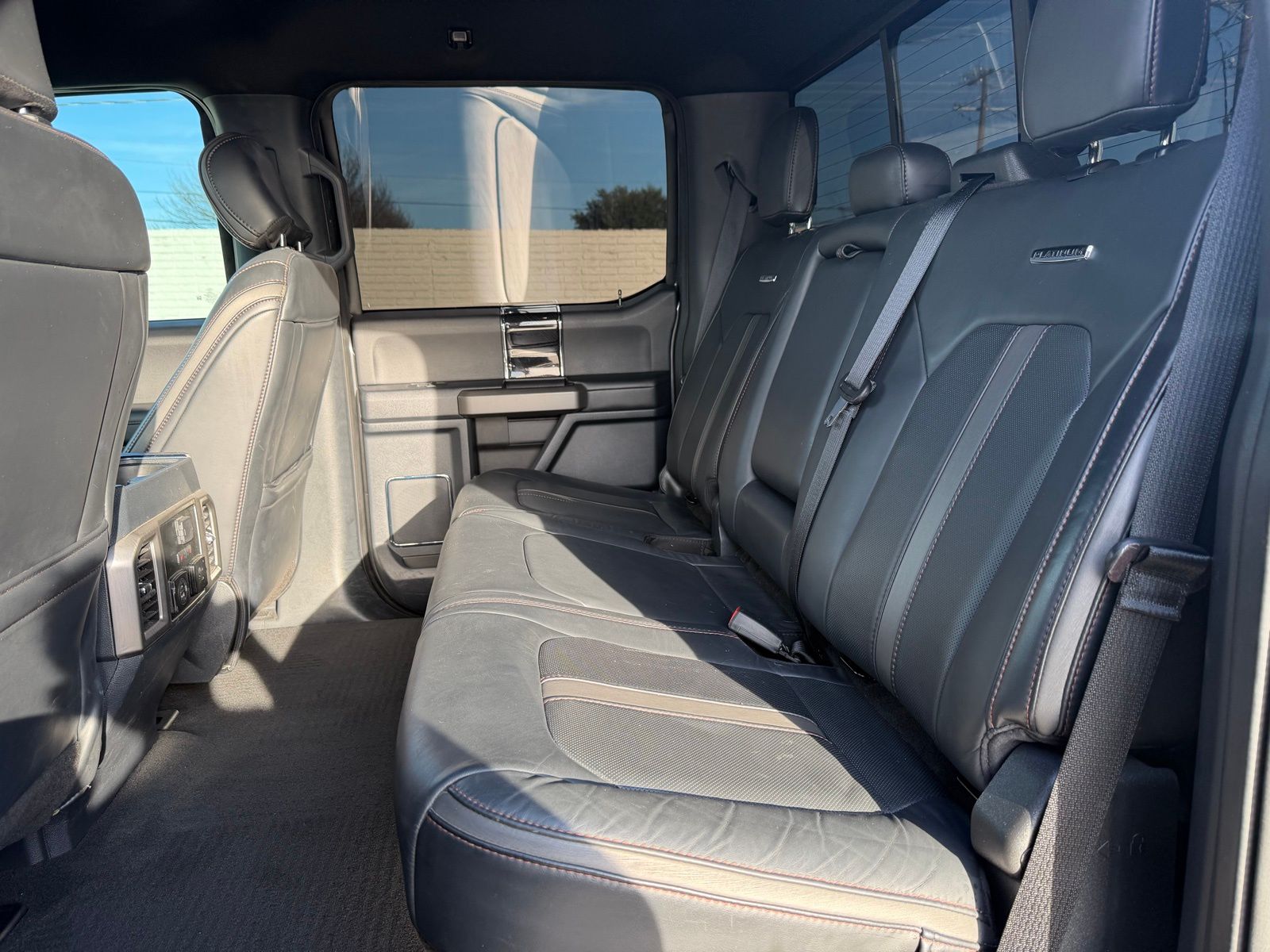 2022 Ford F-250 thumbnail 21