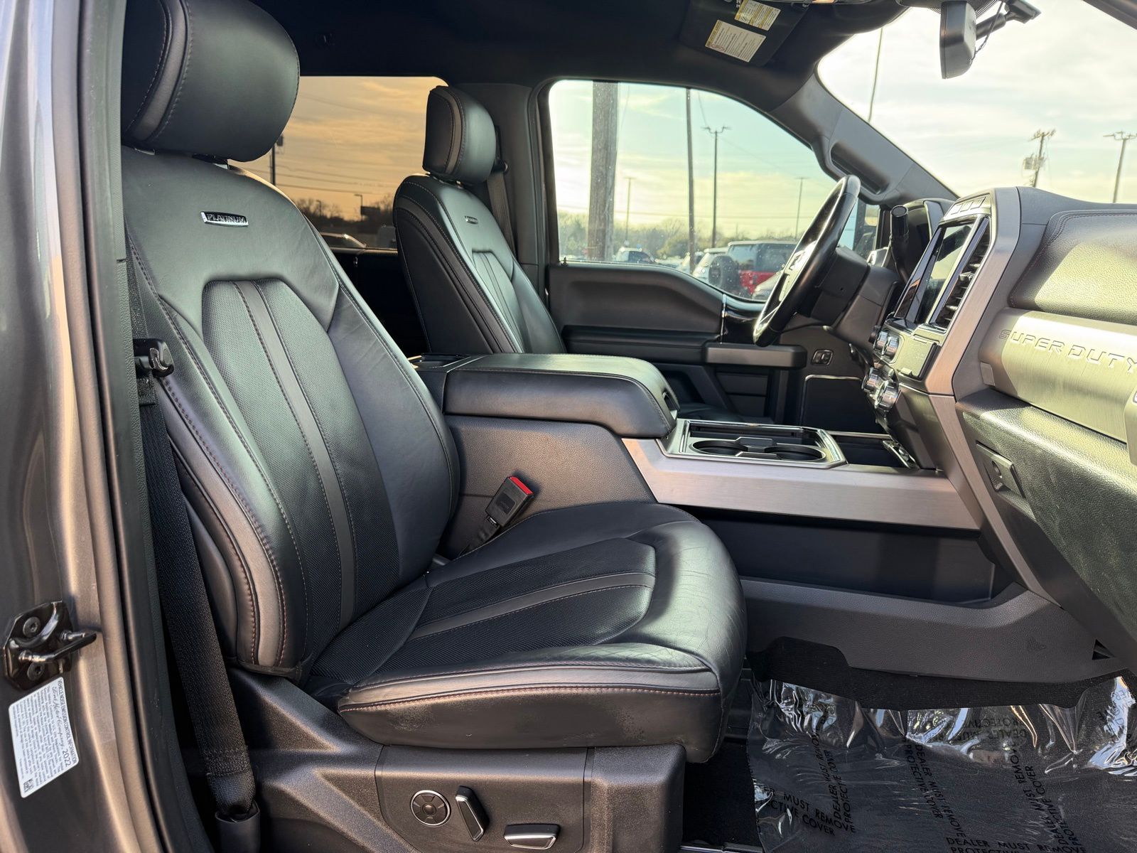 2022 Ford F-250 thumbnail 23