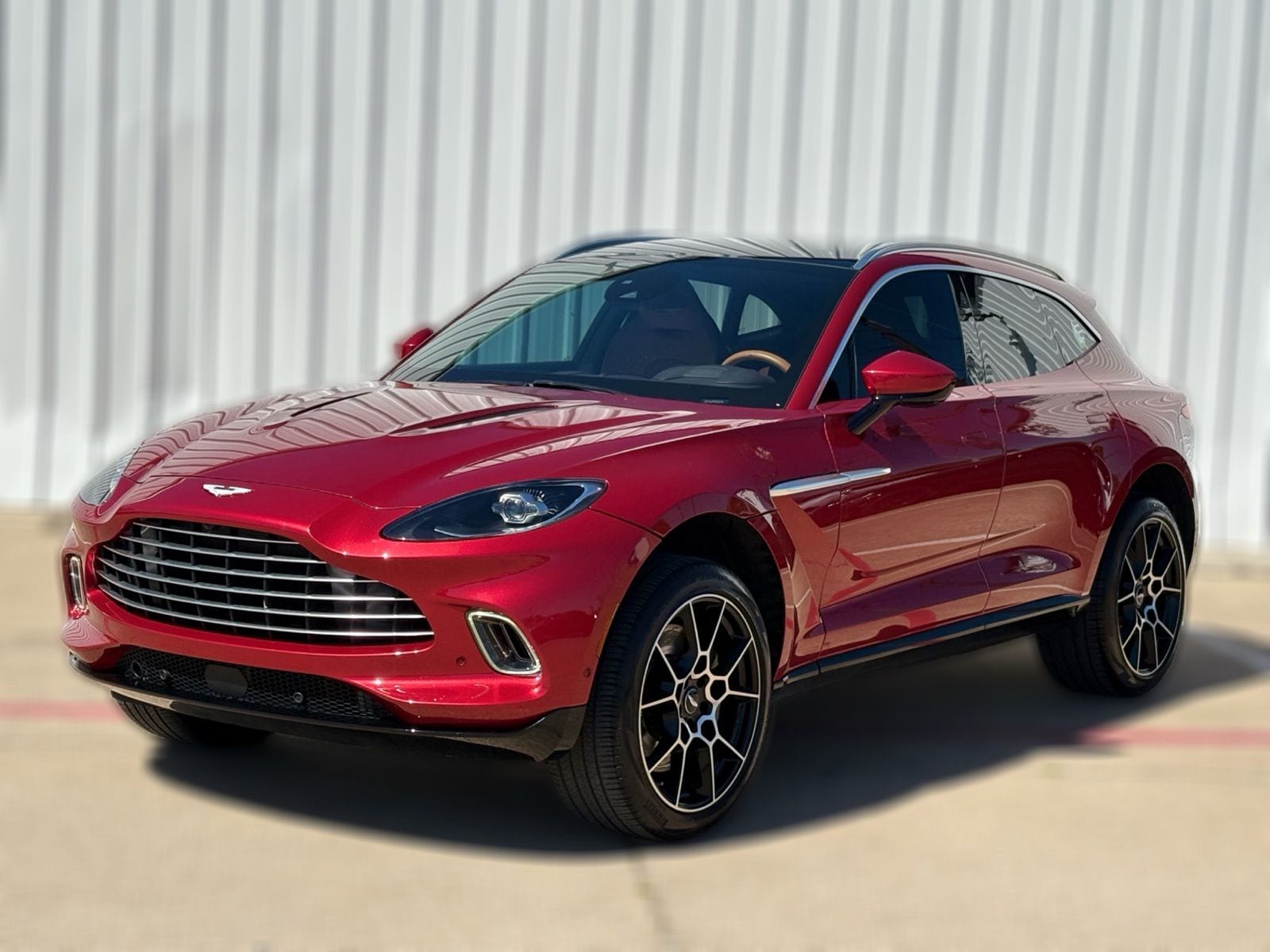 2021 Aston Martin DBX - Image 3