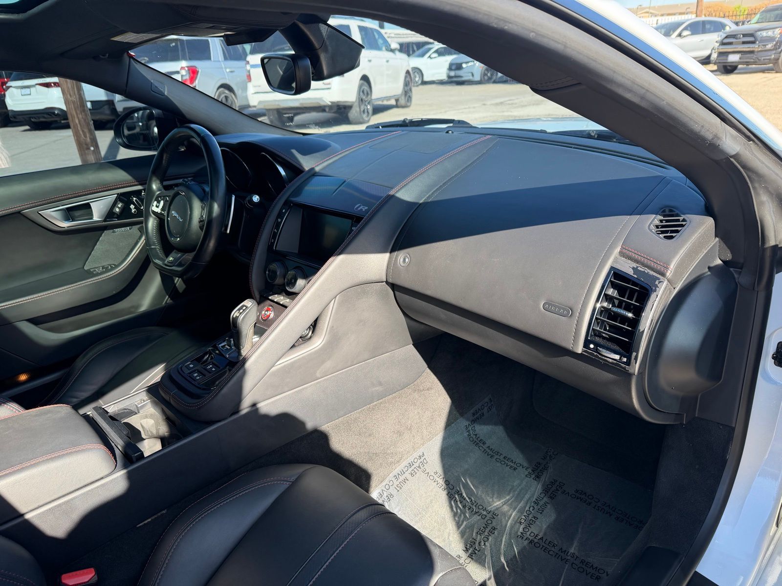 2016 Jaguar F-TYPE thumbnail 19