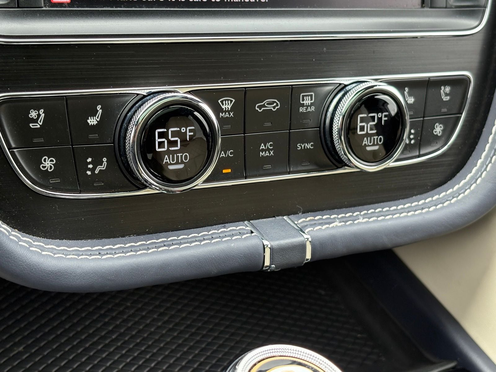 2019 Bentley Bentayga thumbnail 30