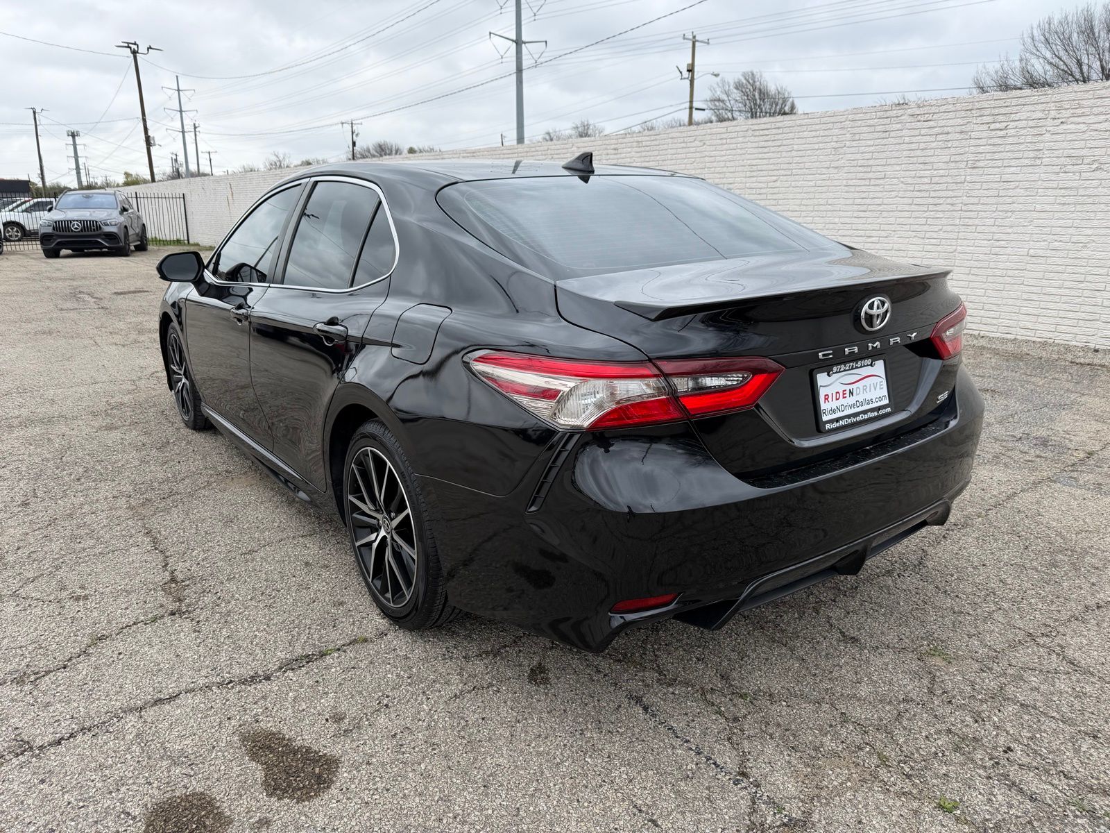 2021 Toyota Camry thumbnail 5