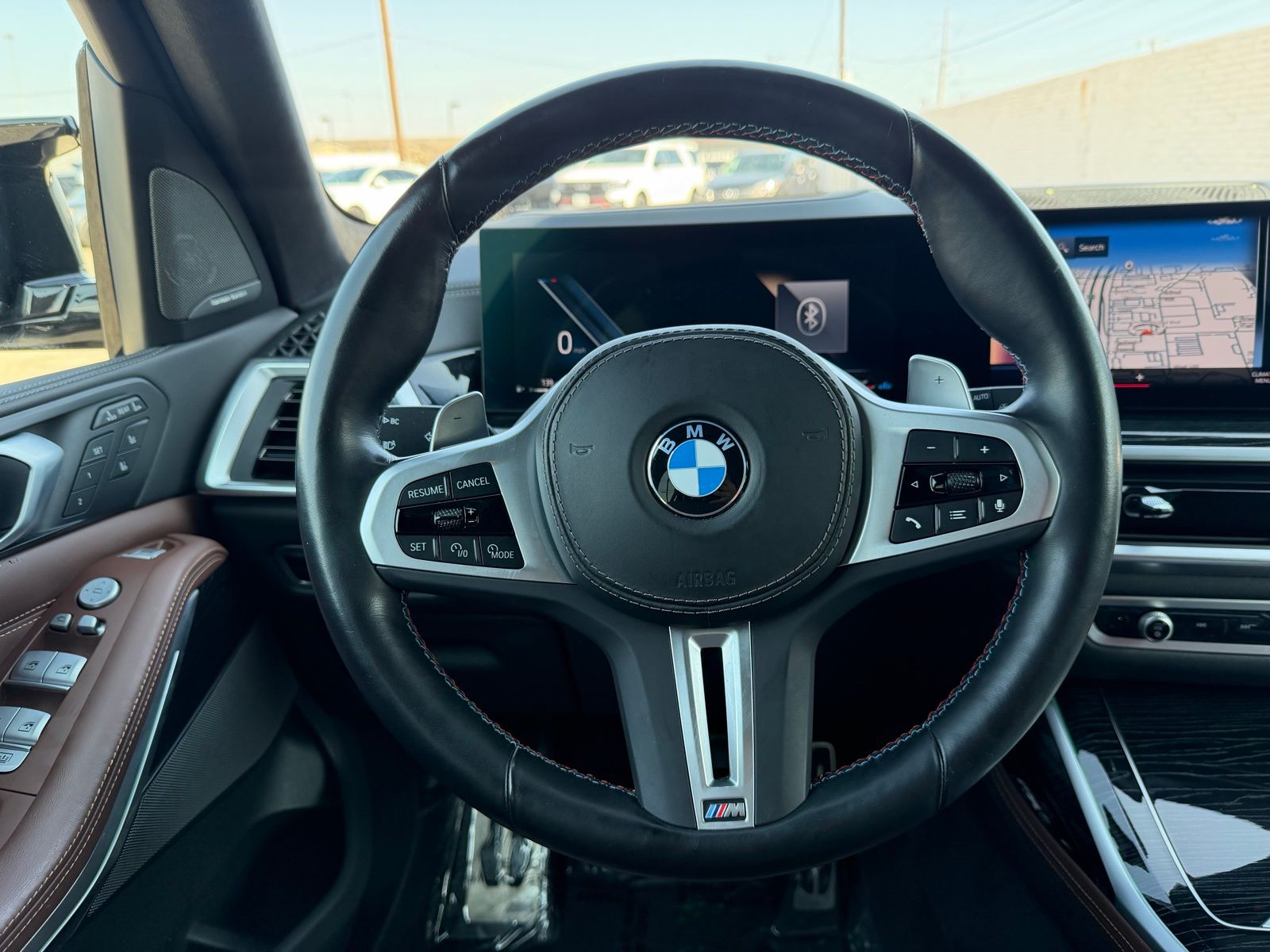 2023 BMW X7 thumbnail 14