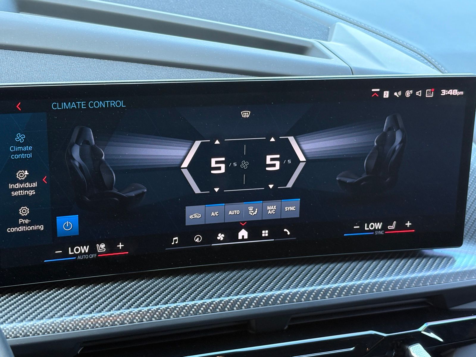 2024 BMW XM thumbnail 26