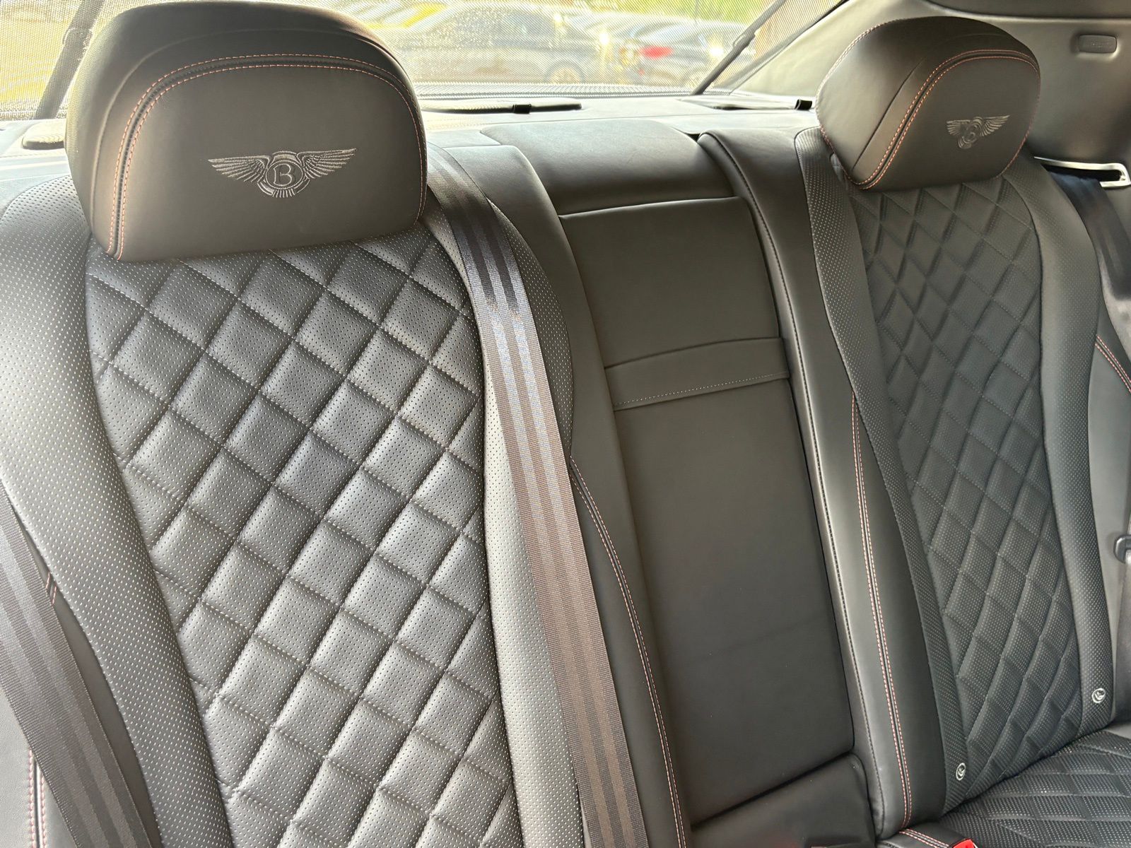 2018 Bentley Flying Spur thumbnail 41
