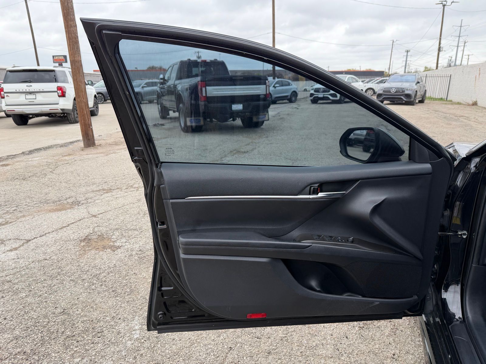 2021 Toyota Camry thumbnail 22