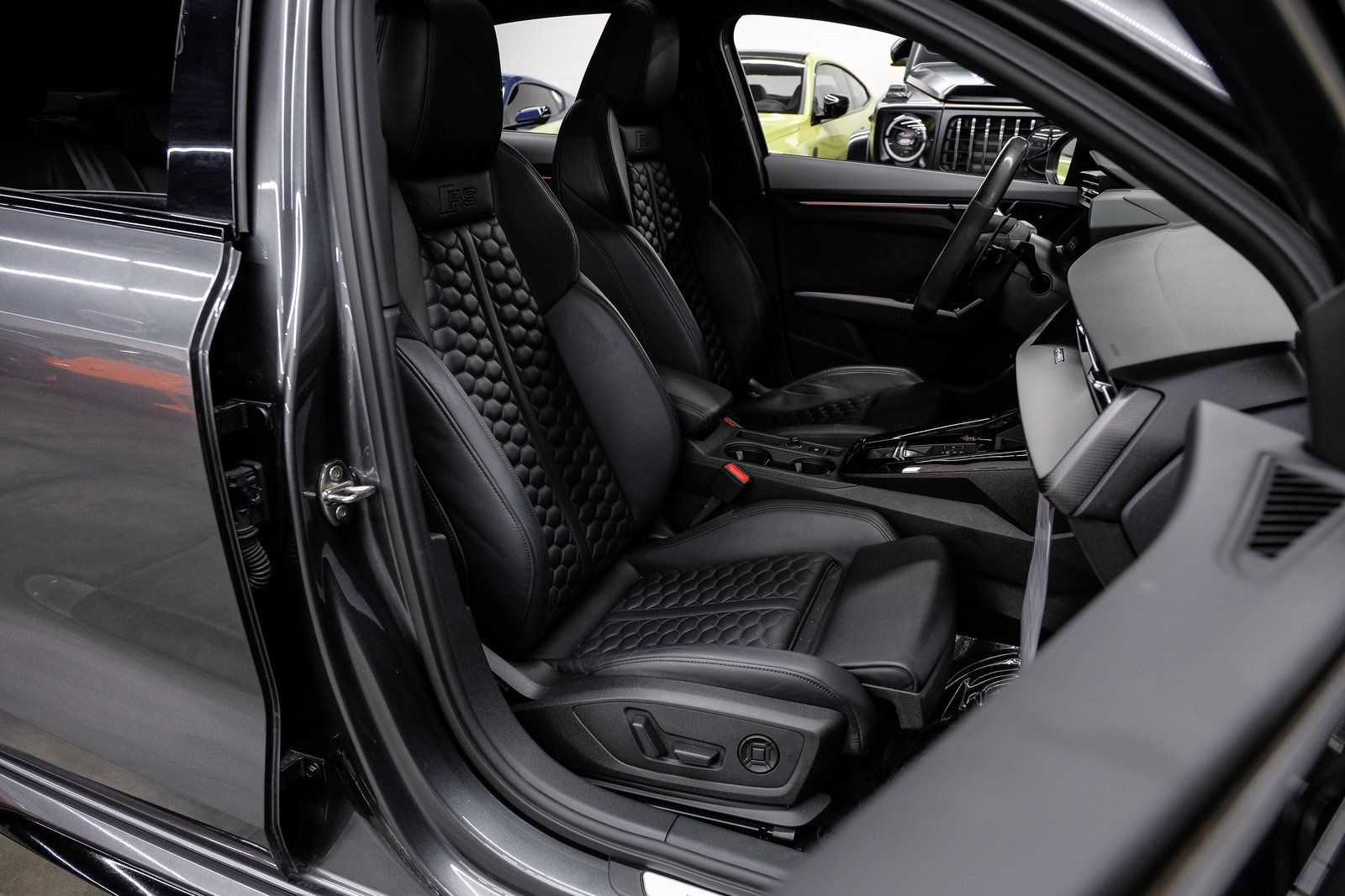 2024 Audi RS 3 Base - Photo 44