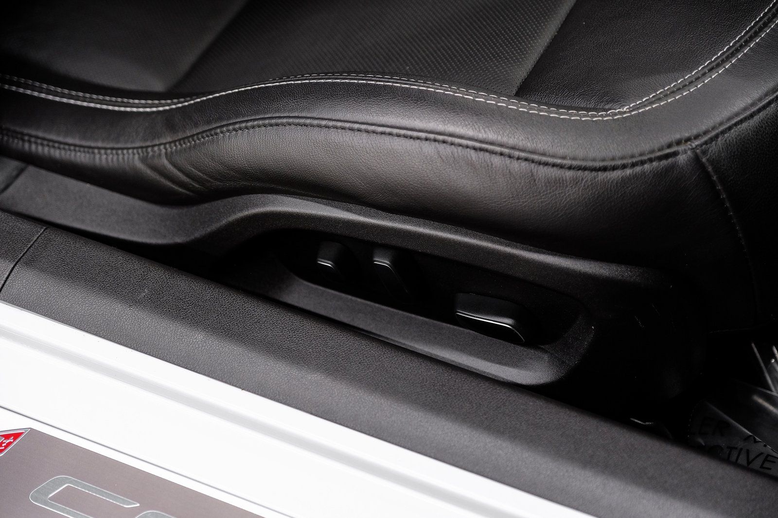 2018 Chevrolet Corvette 3LT - Photo 42