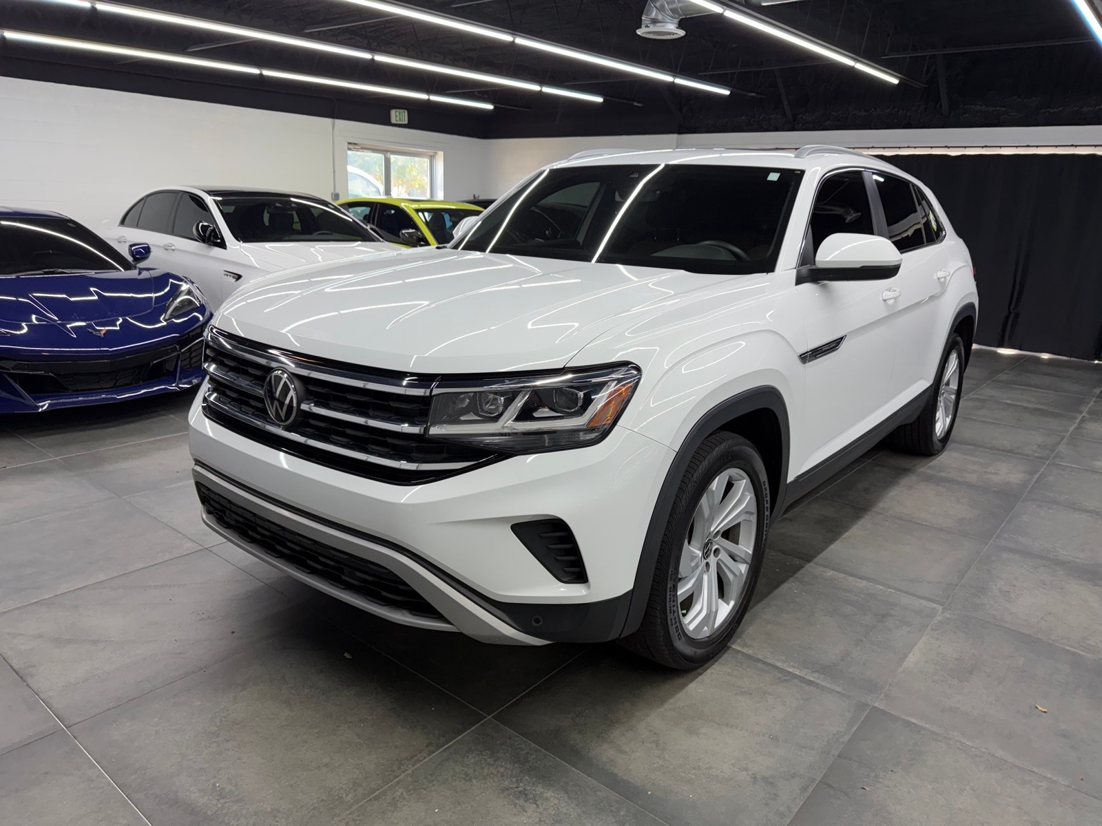 2021 Volkswagen Atlas Cross Sport SEL's photo