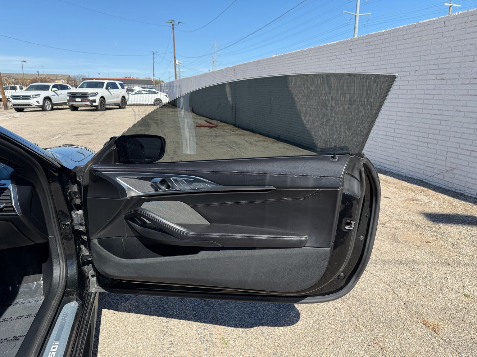 2023 BMW M850i thumbnail 25