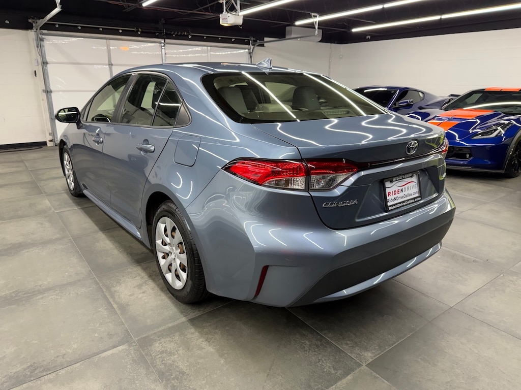 Used 2020 Toyota Corolla LE Sedan