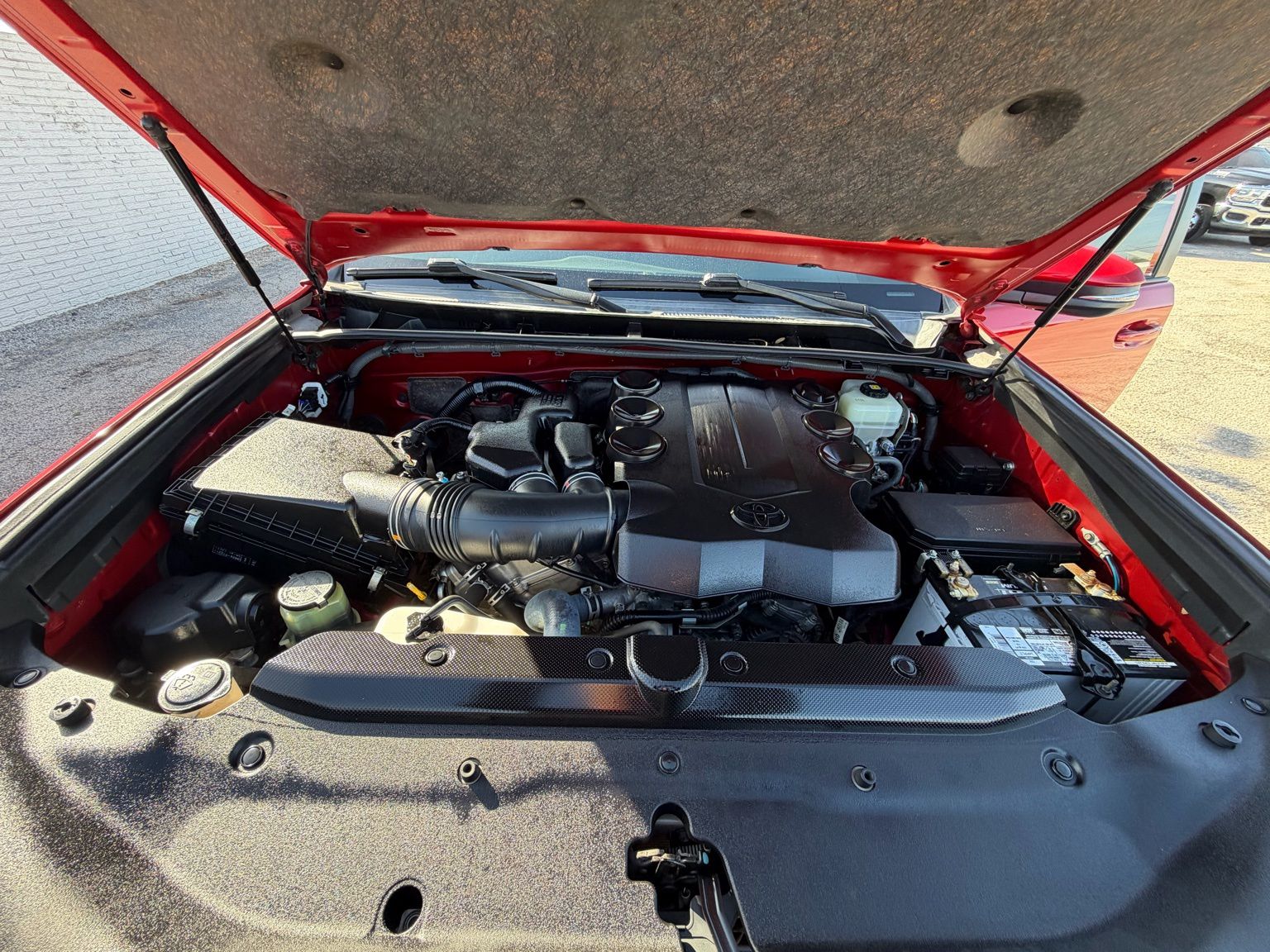 2020 Toyota 4Runner thumbnail 29