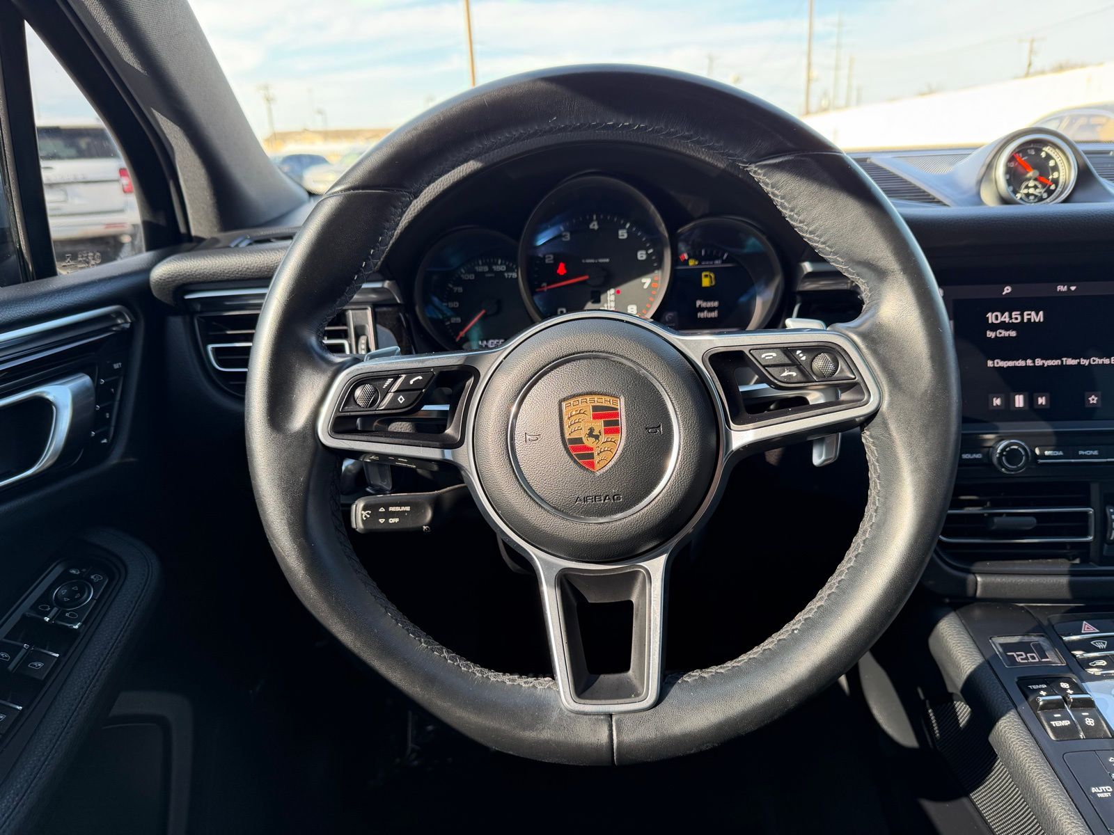 2020 Porsche Macan thumbnail 18