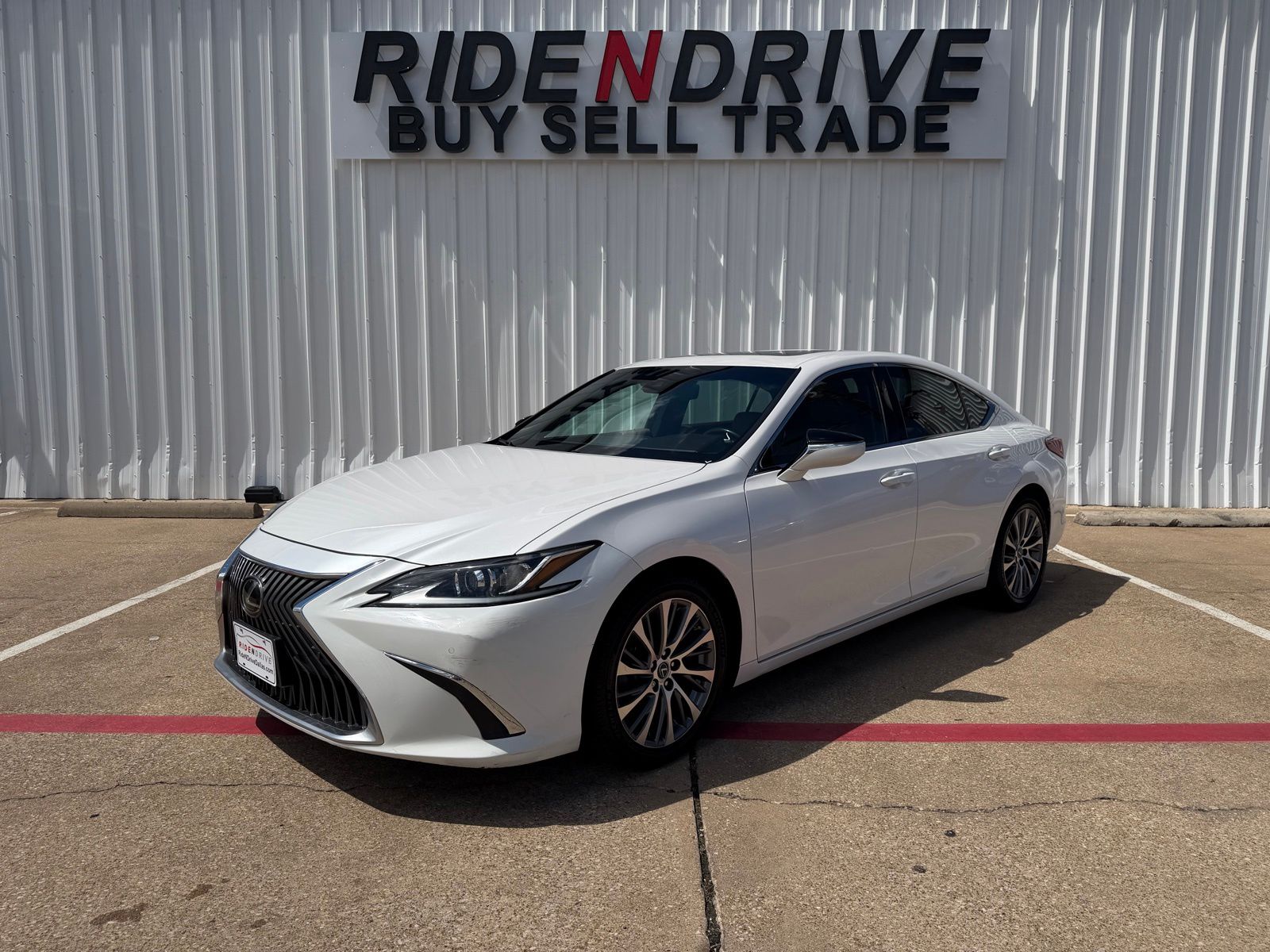 2021 Lexus ES 350 250 AWD's photo