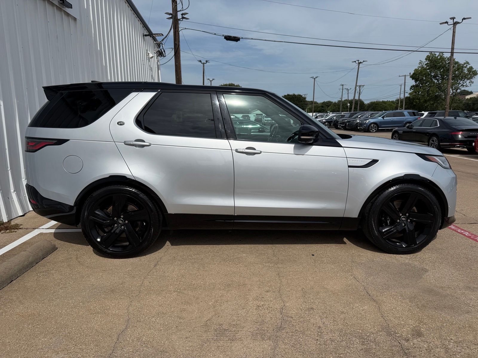 2024 Land Rover Discovery Metropolitan Edition - Photo 7