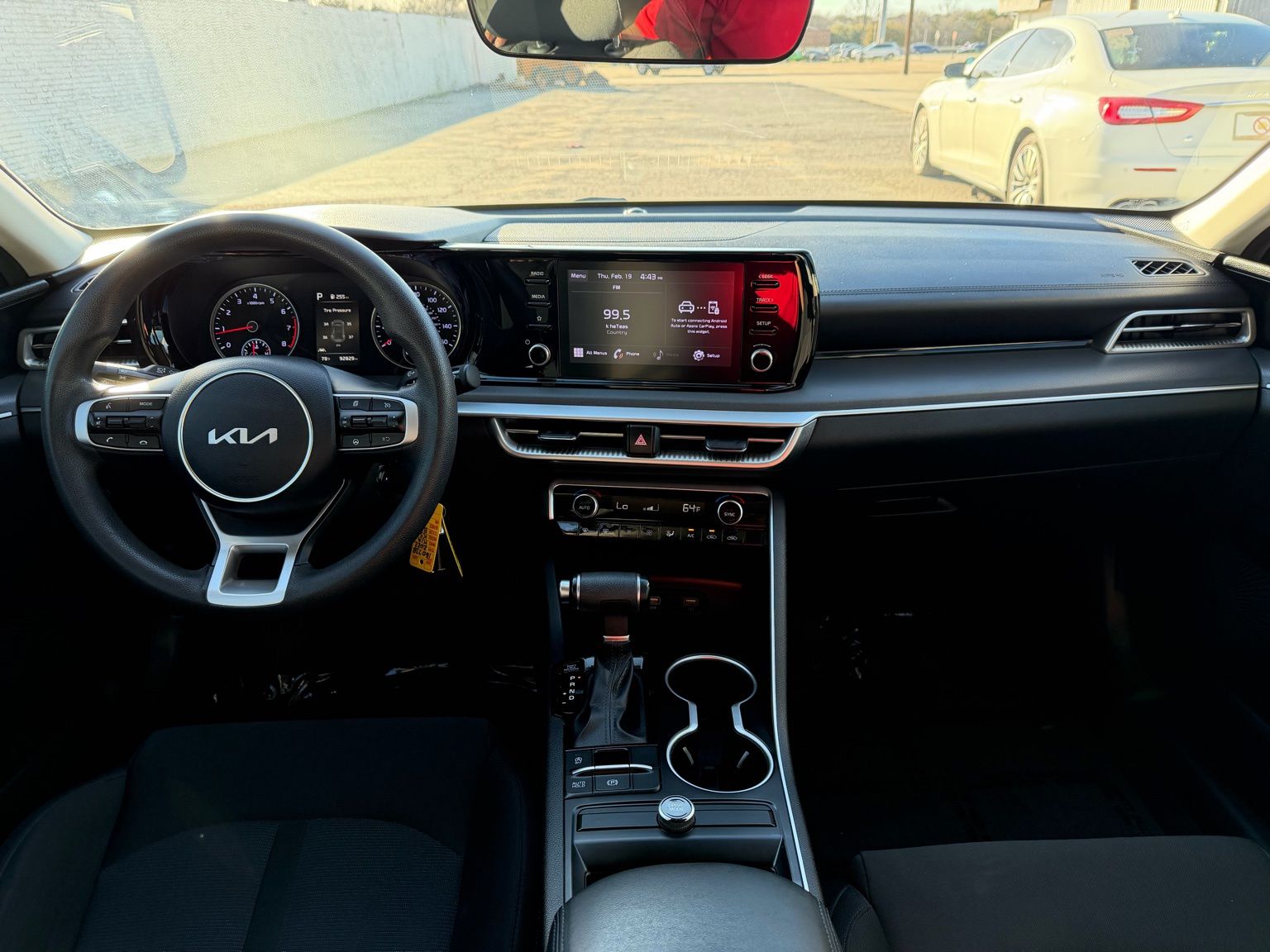 2022 Kia K5 thumbnail 11