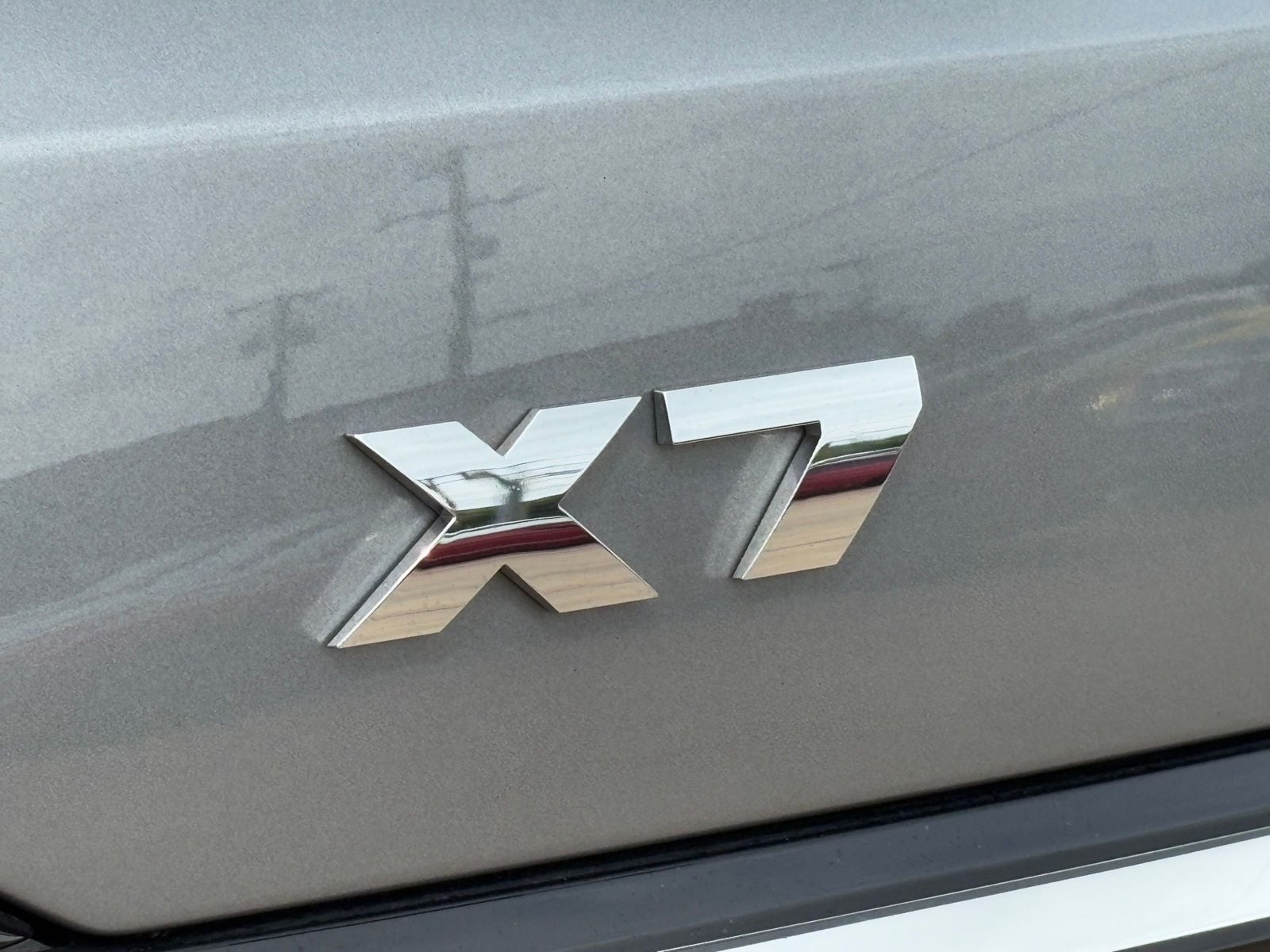 2023 BMW X7 thumbnail 15