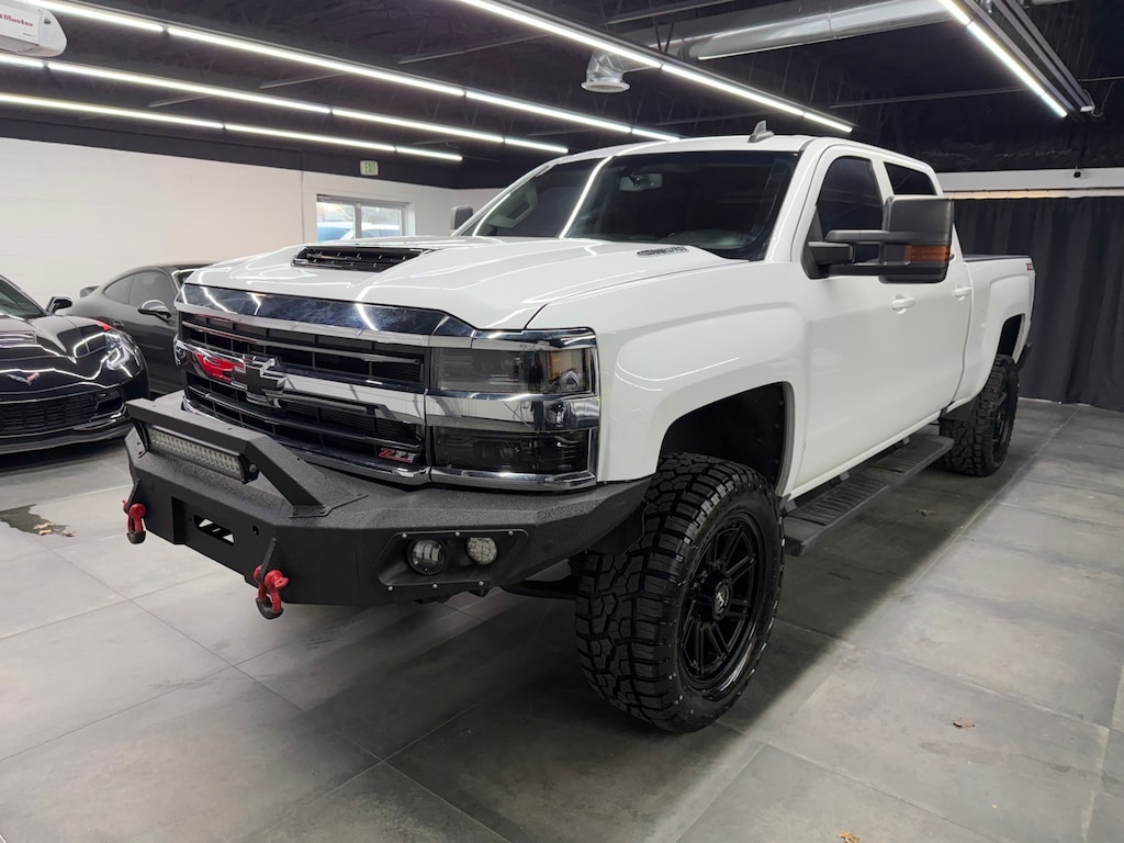 Used 2019 Chevrolet Silverado 2500HD LT Truck Crew Cab