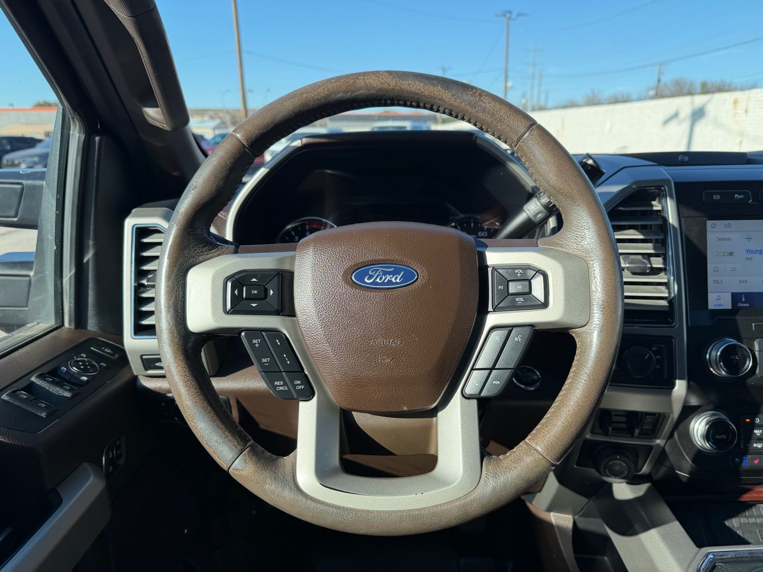 2021 Ford F-350 thumbnail 14