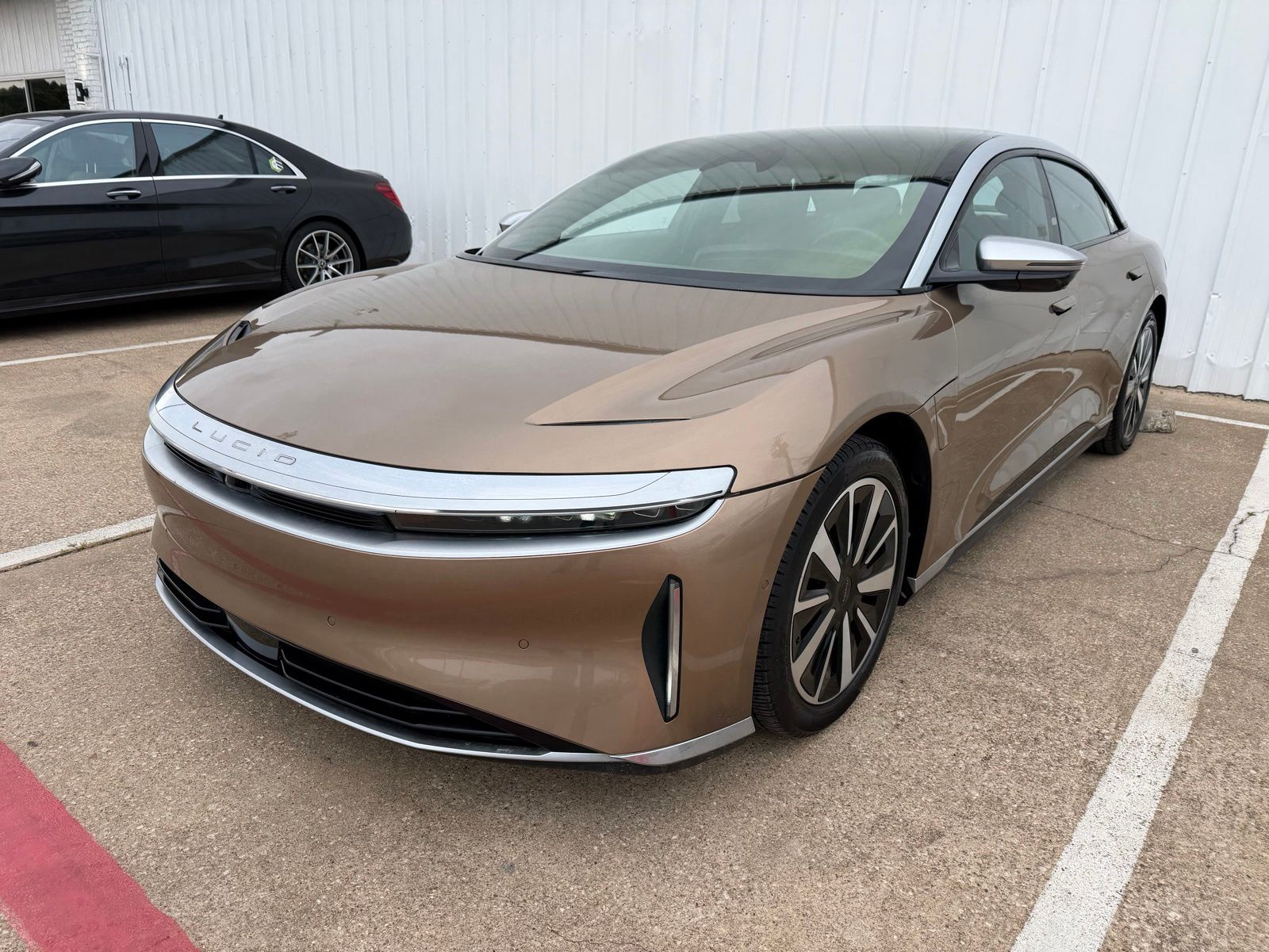 2022 Lucid Air Dream Edition Performance's photo