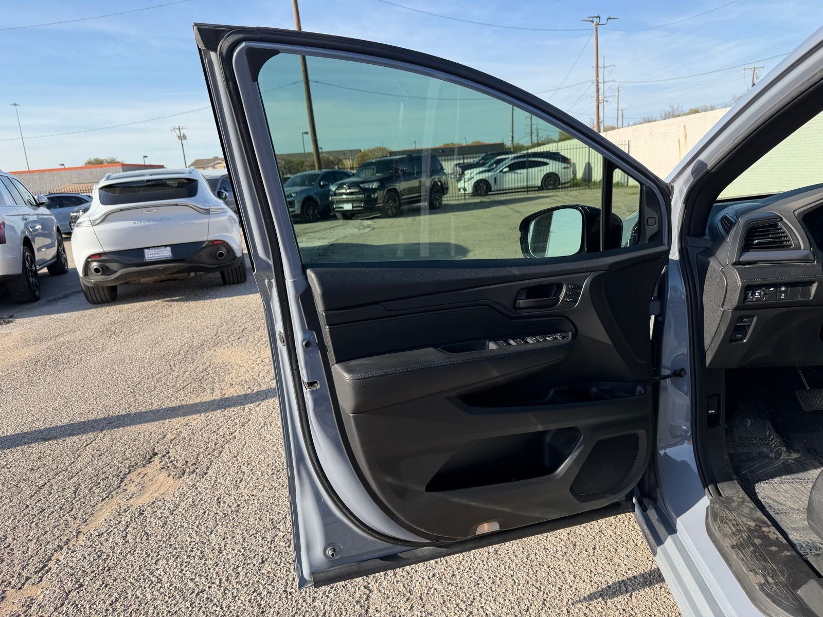 2023 Honda Odyssey thumbnail 21