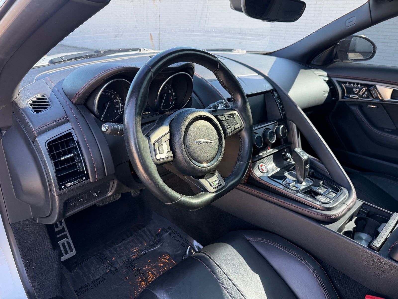 2016 Jaguar F-TYPE thumbnail 18