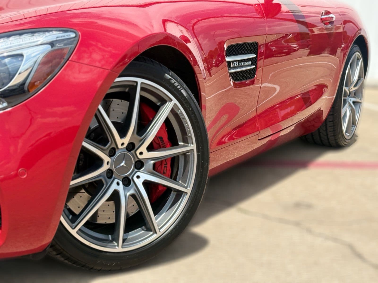 2016 Mercedes-Benz AMG GT S thumbnail 9