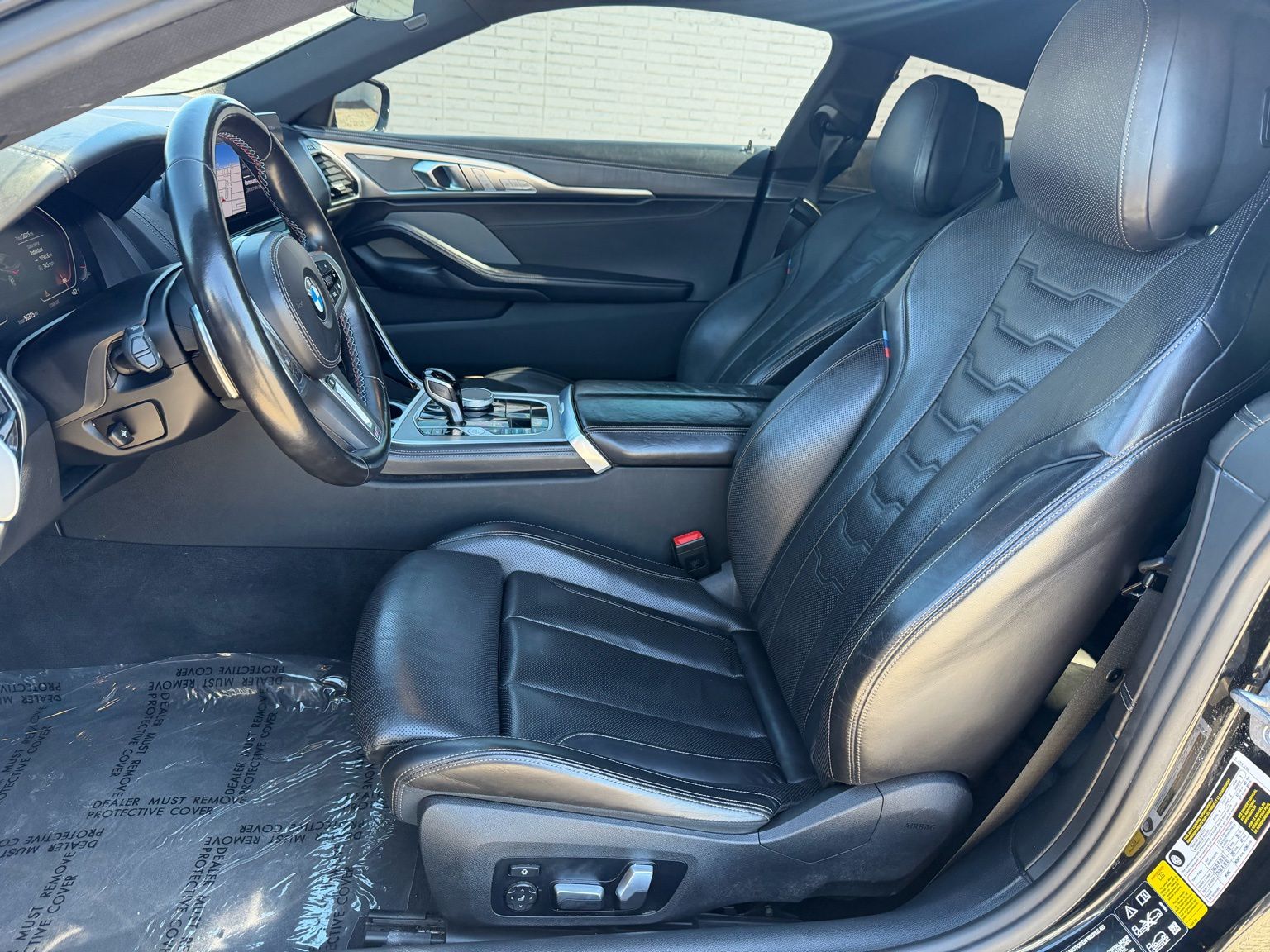 2023 BMW M850i thumbnail 21