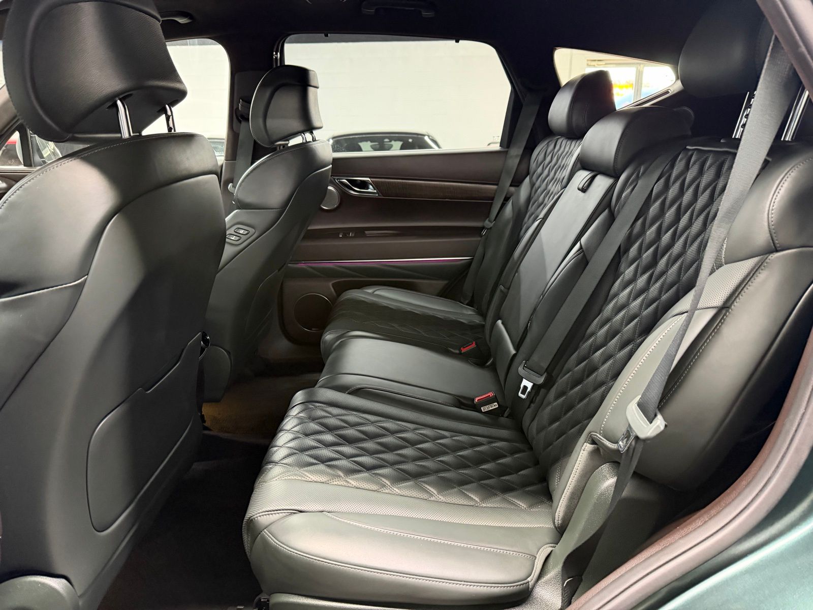 2023 Genesis GV80 thumbnail 23