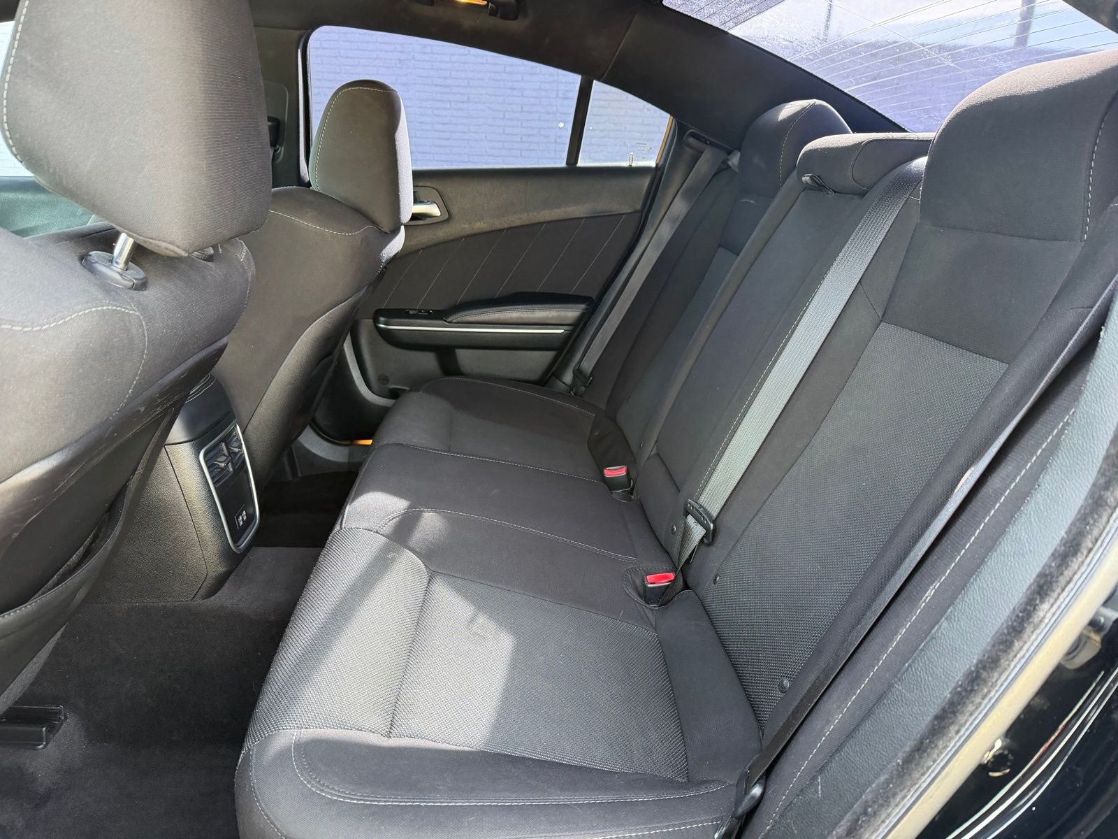 2018 Dodge Charger thumbnail 23