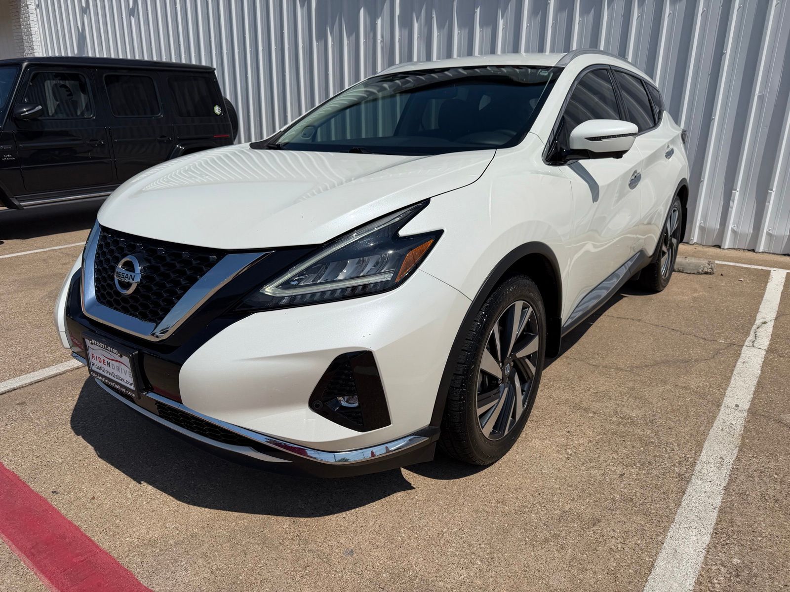 2022 Nissan Murano SL FWD's photo