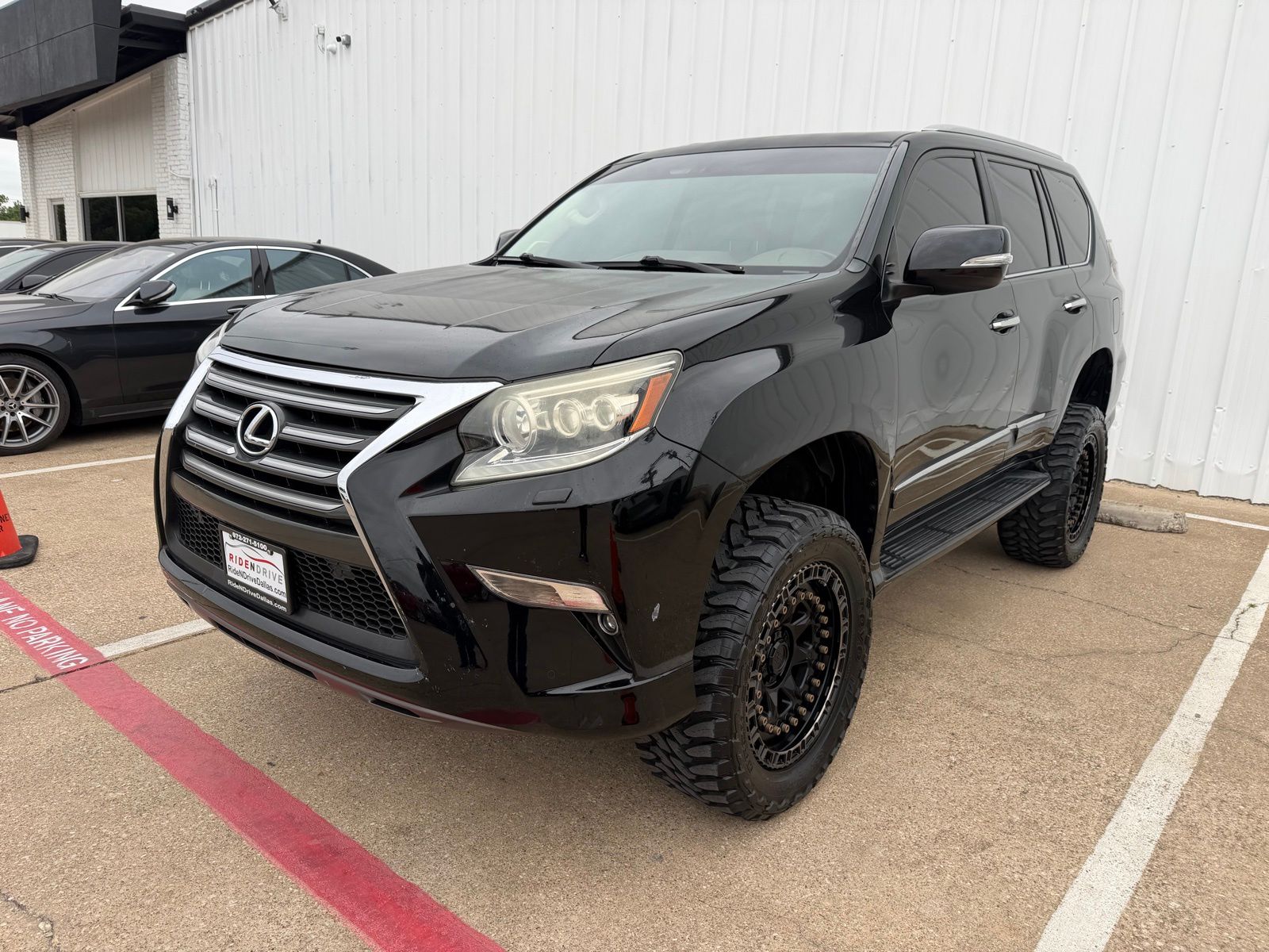 2016 Lexus GX 460 460 Luxury's photo