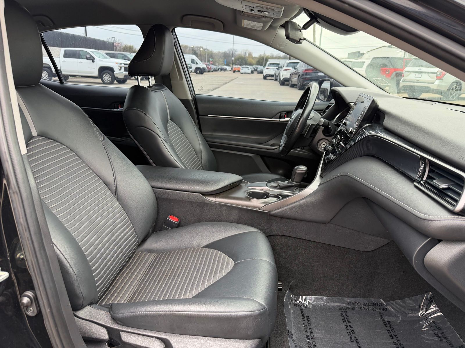 2021 Toyota Camry thumbnail 25