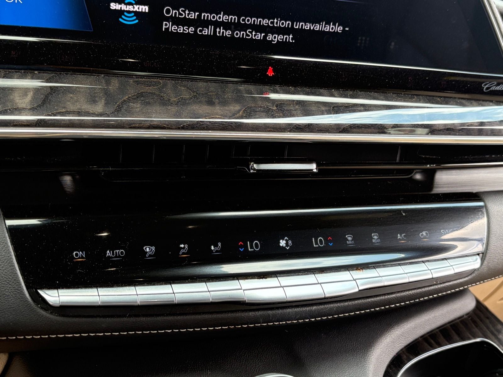 2022 CADILLAC Escalade thumbnail 26