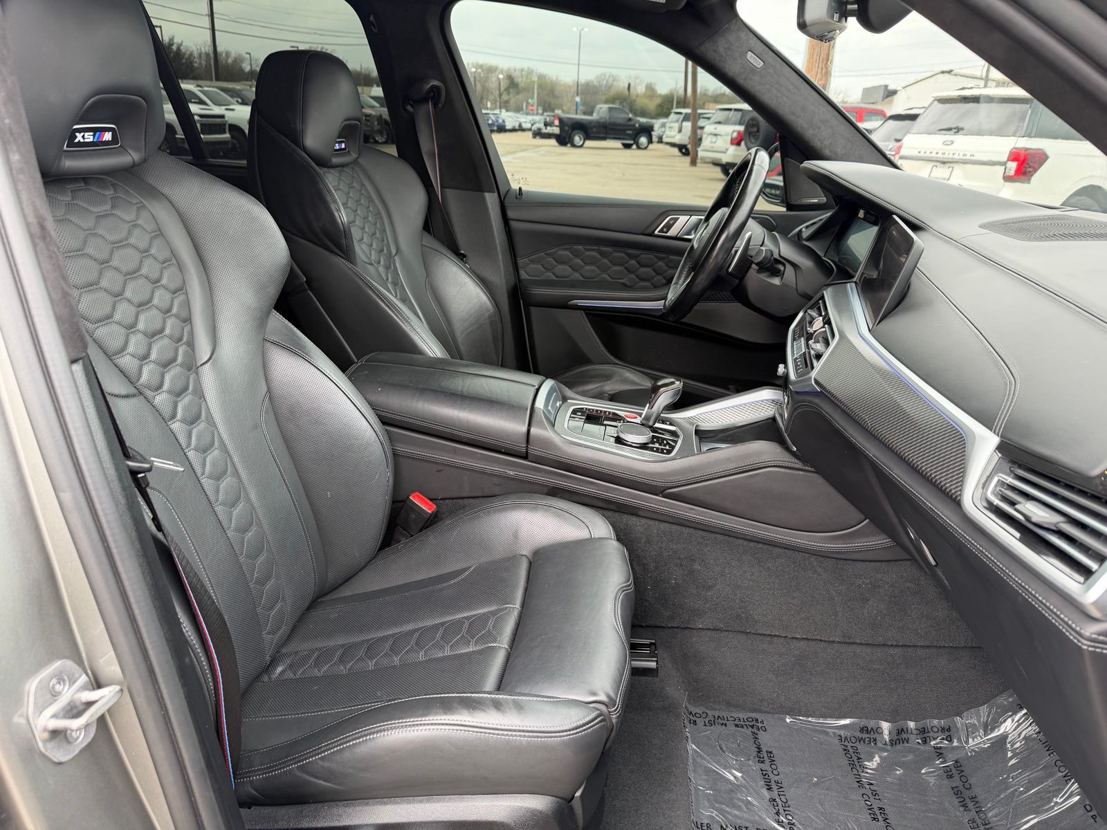 2022 BMW X5 M thumbnail 24