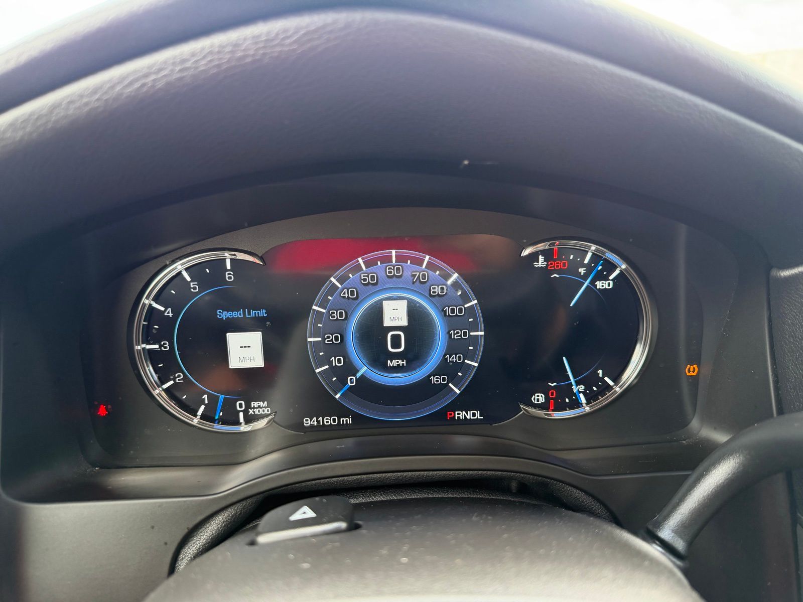 2017 CADILLAC Escalade thumbnail 15