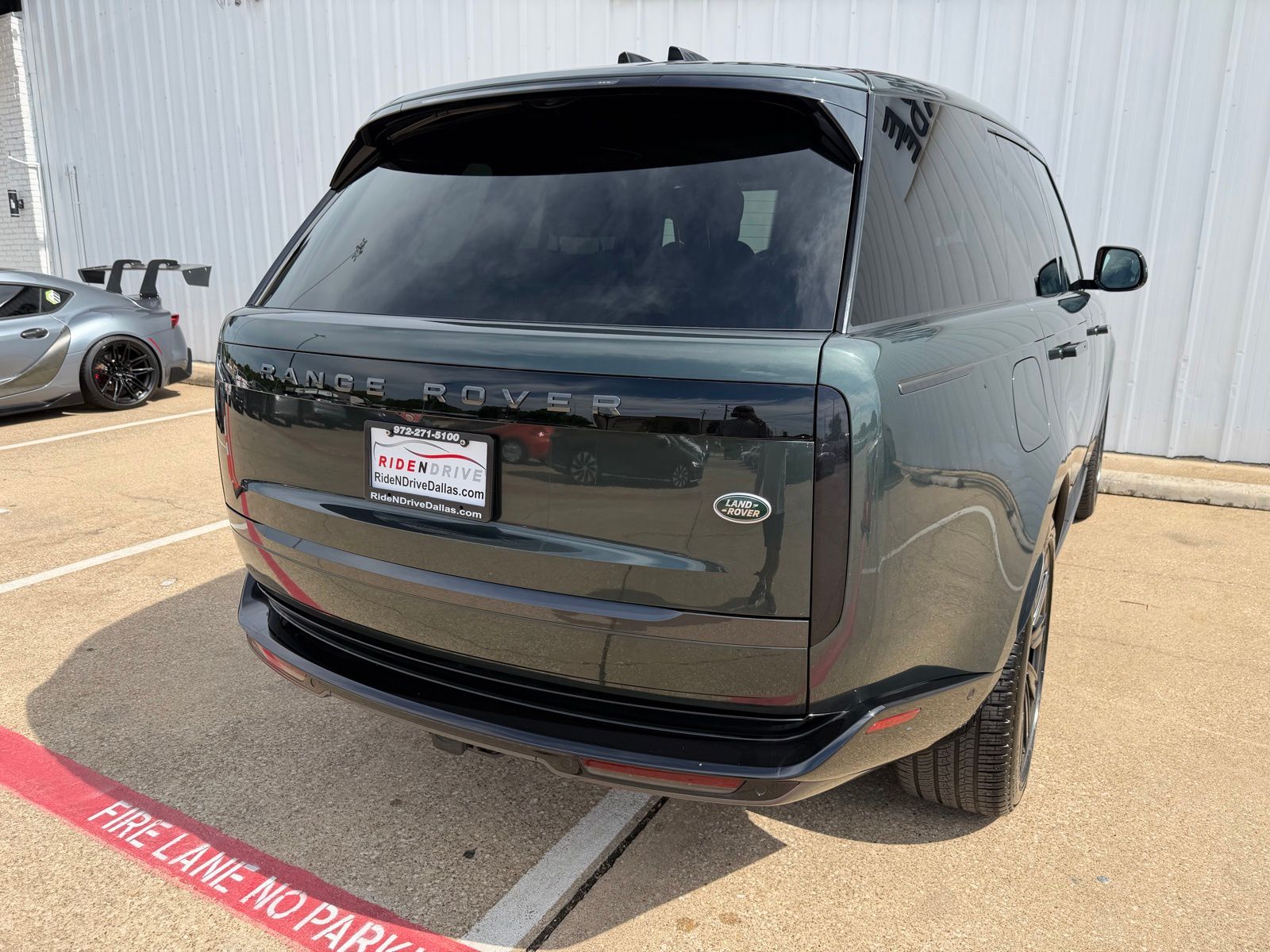 2023 Land Rover Range Rover SE - Photo 6